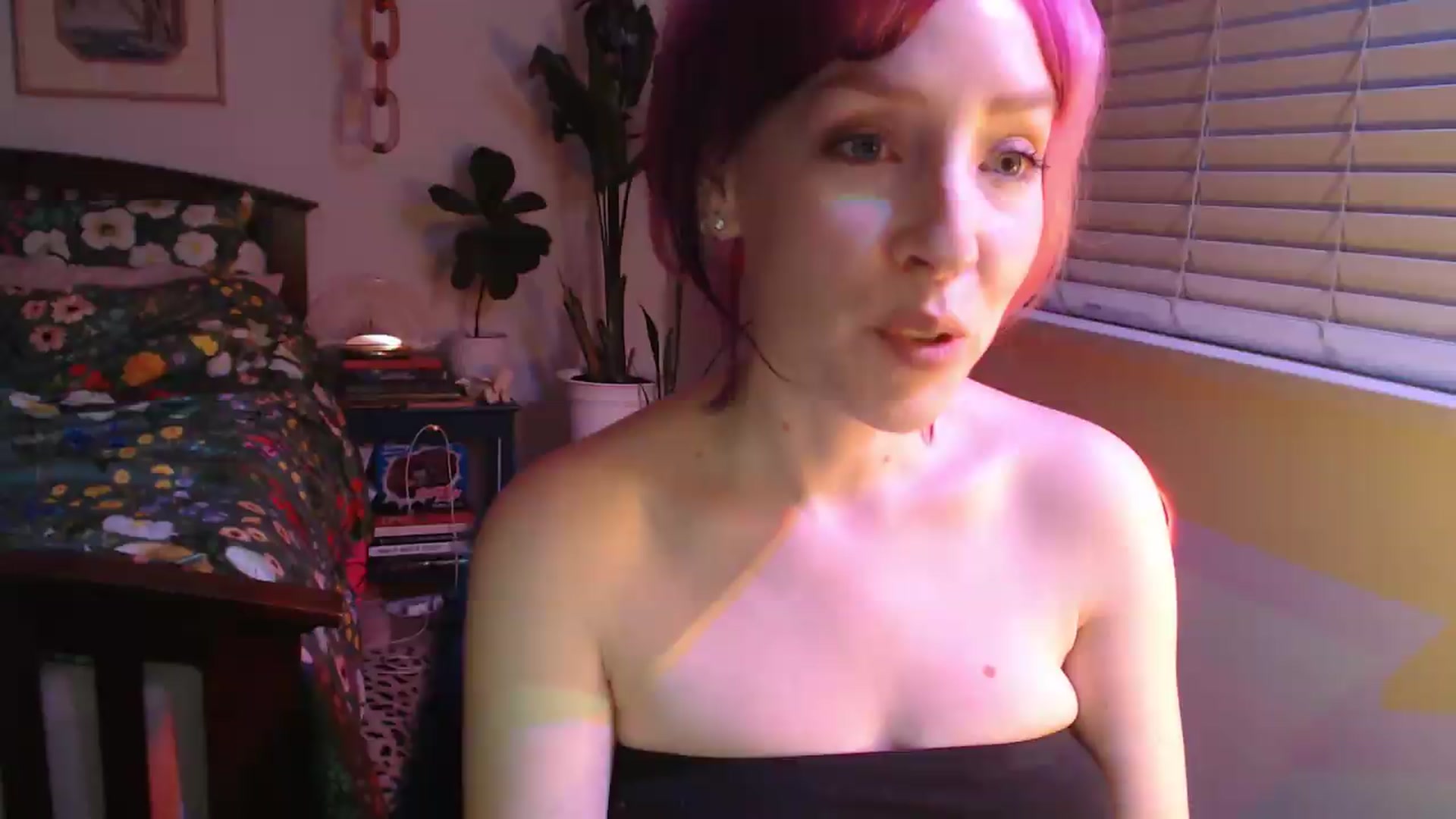 Gallery image thumbnail from NahlaHoney's myfreecams stream on, 09/18/2026, 03:49 image 3 of 20