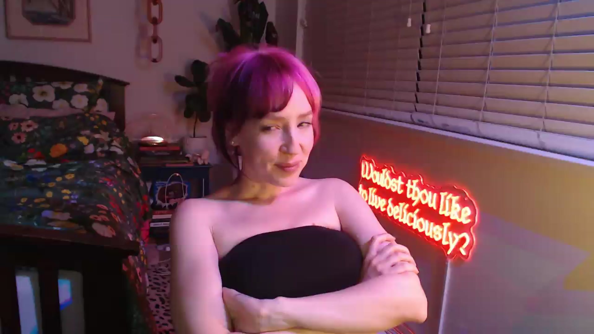 Gallery image thumbnail from NahlaHoney's myfreecams stream on, 09/18/2026, 03:49 image 19 of 20