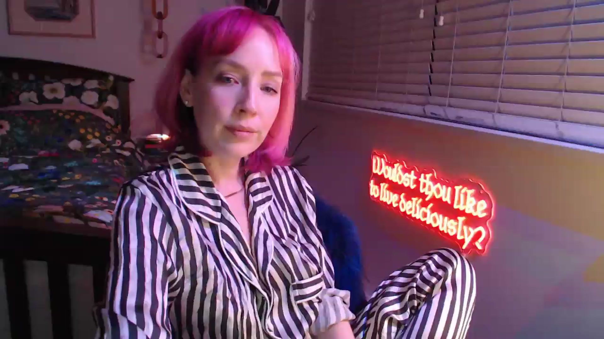 Gallery image thumbnail from NahlaHoney's myfreecams stream on, 09/24/2026, 03:59 image 8 of 20