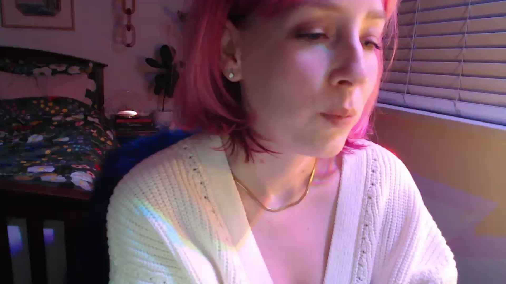 Gallery image thumbnail from NahlaHoney's myfreecams stream on, 09/25/2026, 04:04 image 8 of 20