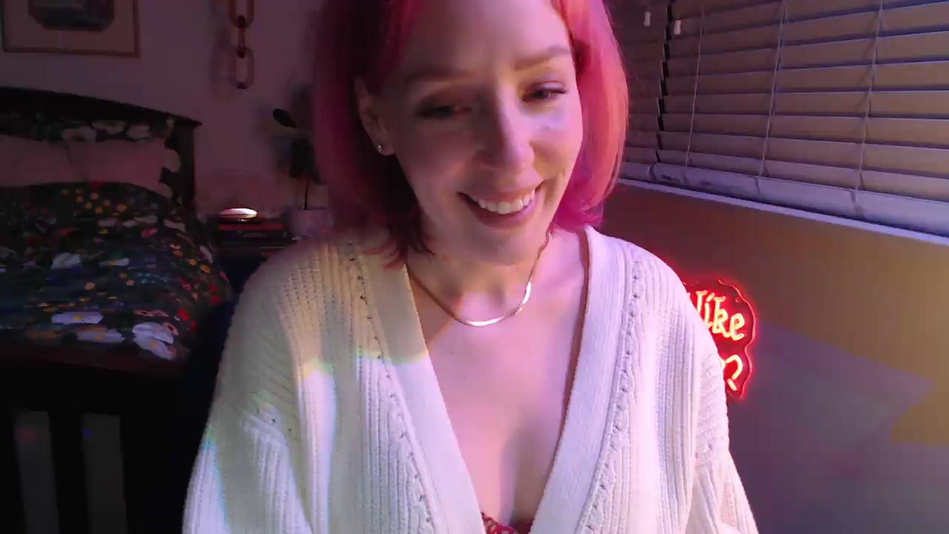 Gallery image thumbnail from NahlaHoney's myfreecams stream on, 09/25/2026, 04:04 image 9 of 20