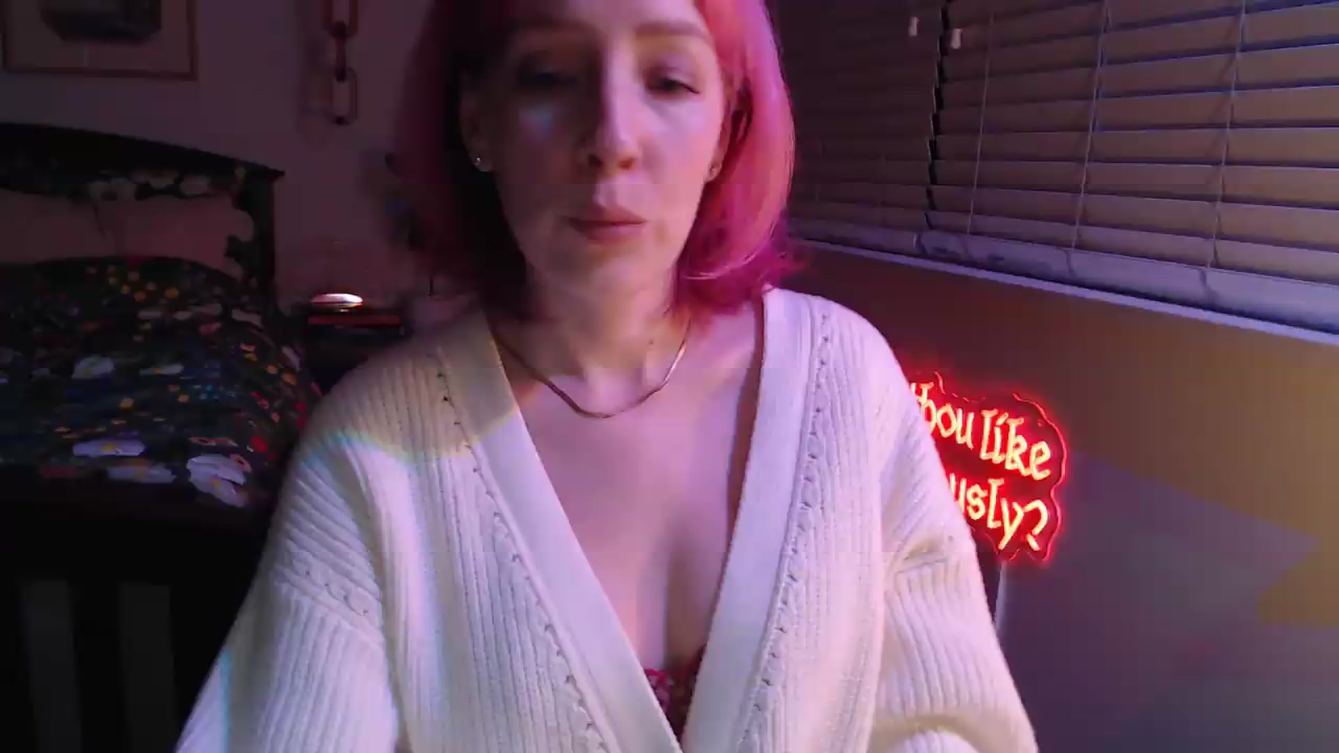 Gallery image thumbnail from NahlaHoney's myfreecams stream on, 09/25/2026, 04:04 image 12 of 20