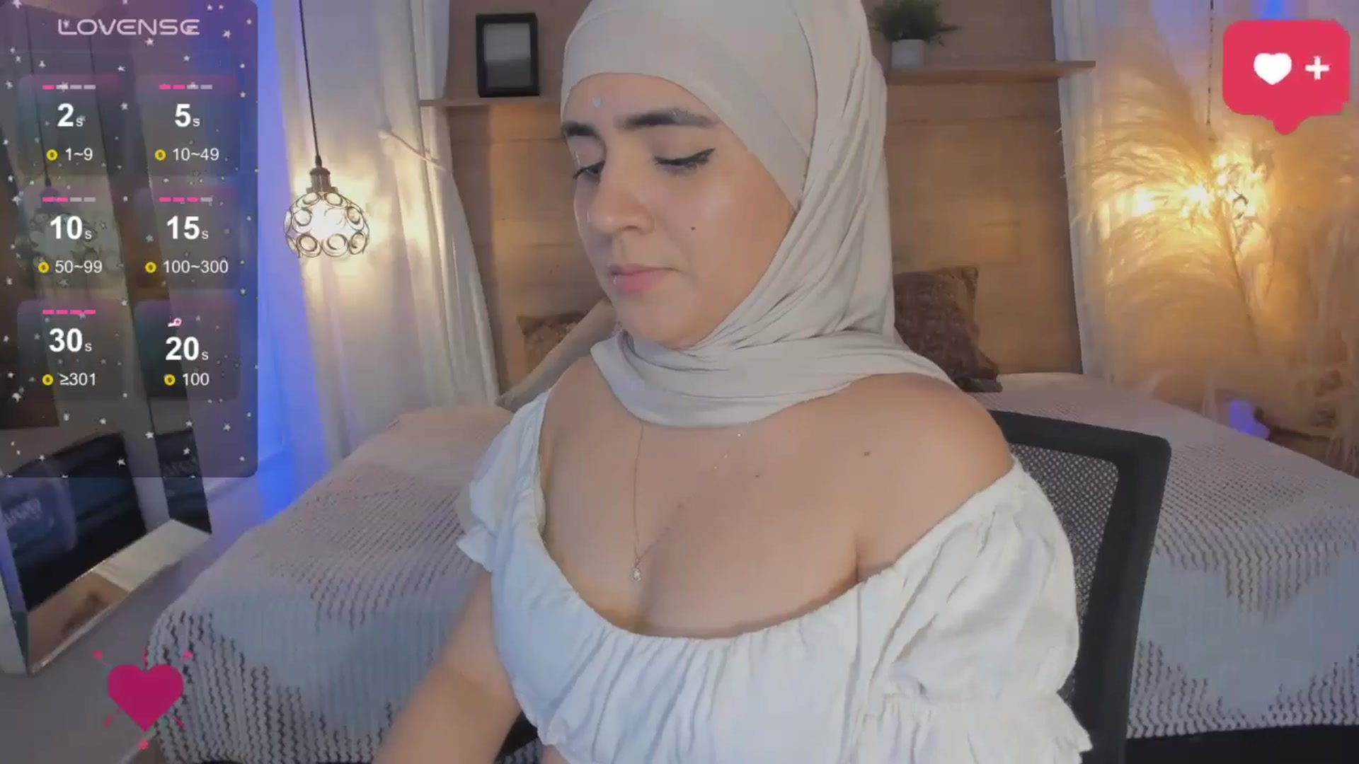 Gallery image thumbnail from Nahomiii1's myfreecams stream on, 07/05/2024, 14:25 image 5 of 20