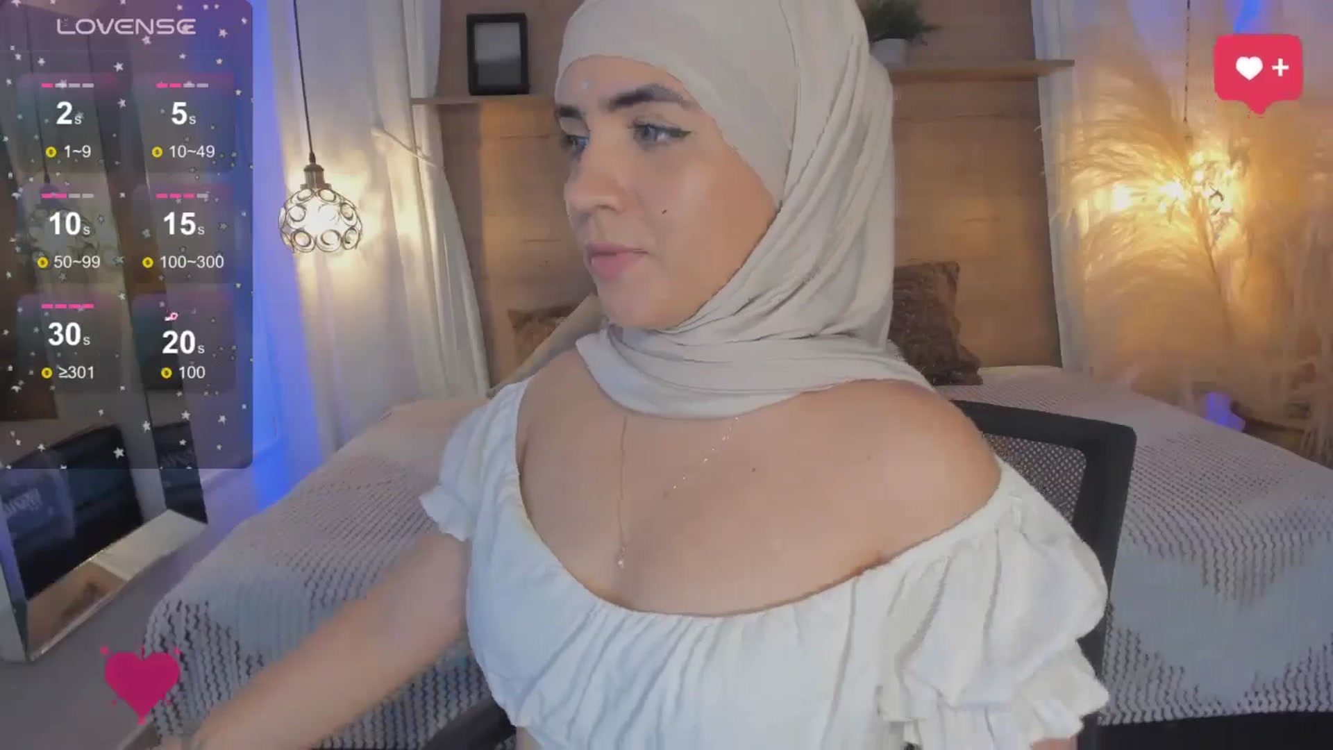 Gallery image thumbnail from Nahomiii1's myfreecams stream on, 07/05/2024, 14:25 image 6 of 20