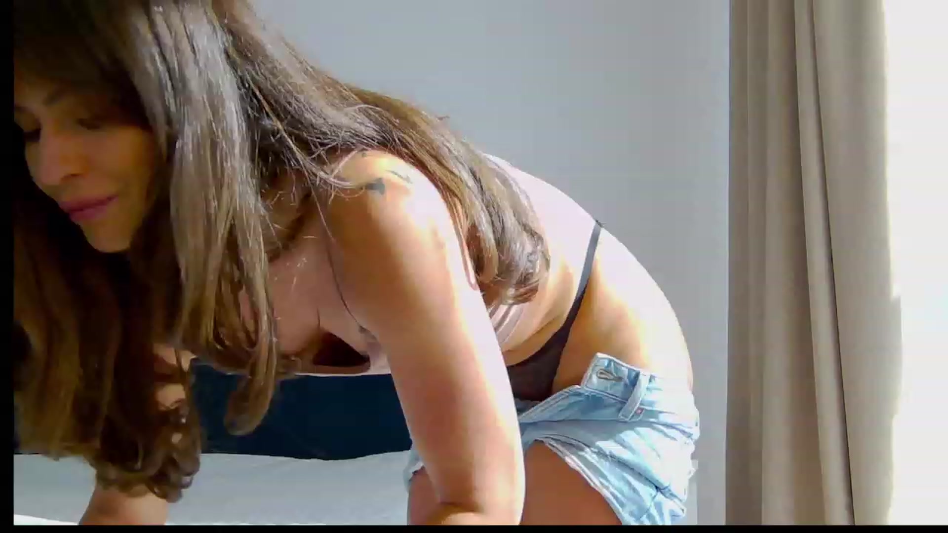 Gallery image thumbnail from NaiaSummer's myfreecams stream on, 07/01/2023, 14:23 image 6 of 20