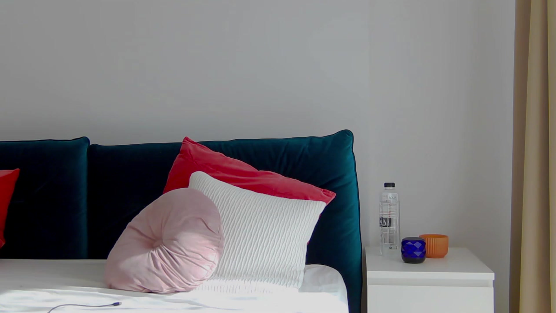 Gallery image thumbnail from NaiaSummer's myfreecams stream on, 07/25/2023, 15:45 image 5 of 20
