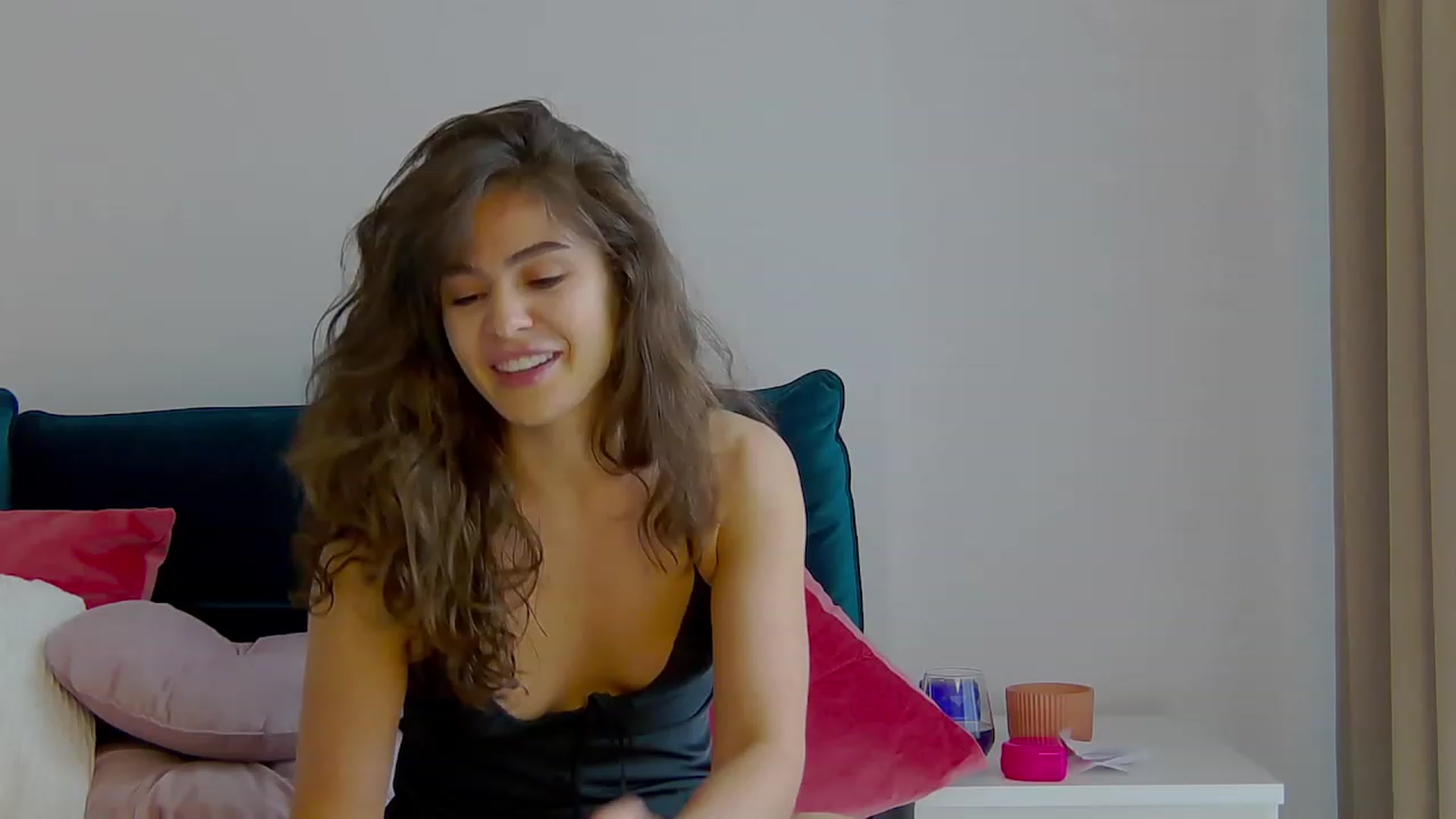 Gallery image thumbnail from NaiaSummer's myfreecams stream on, 08/22/2023, 14:59 image 14 of 20