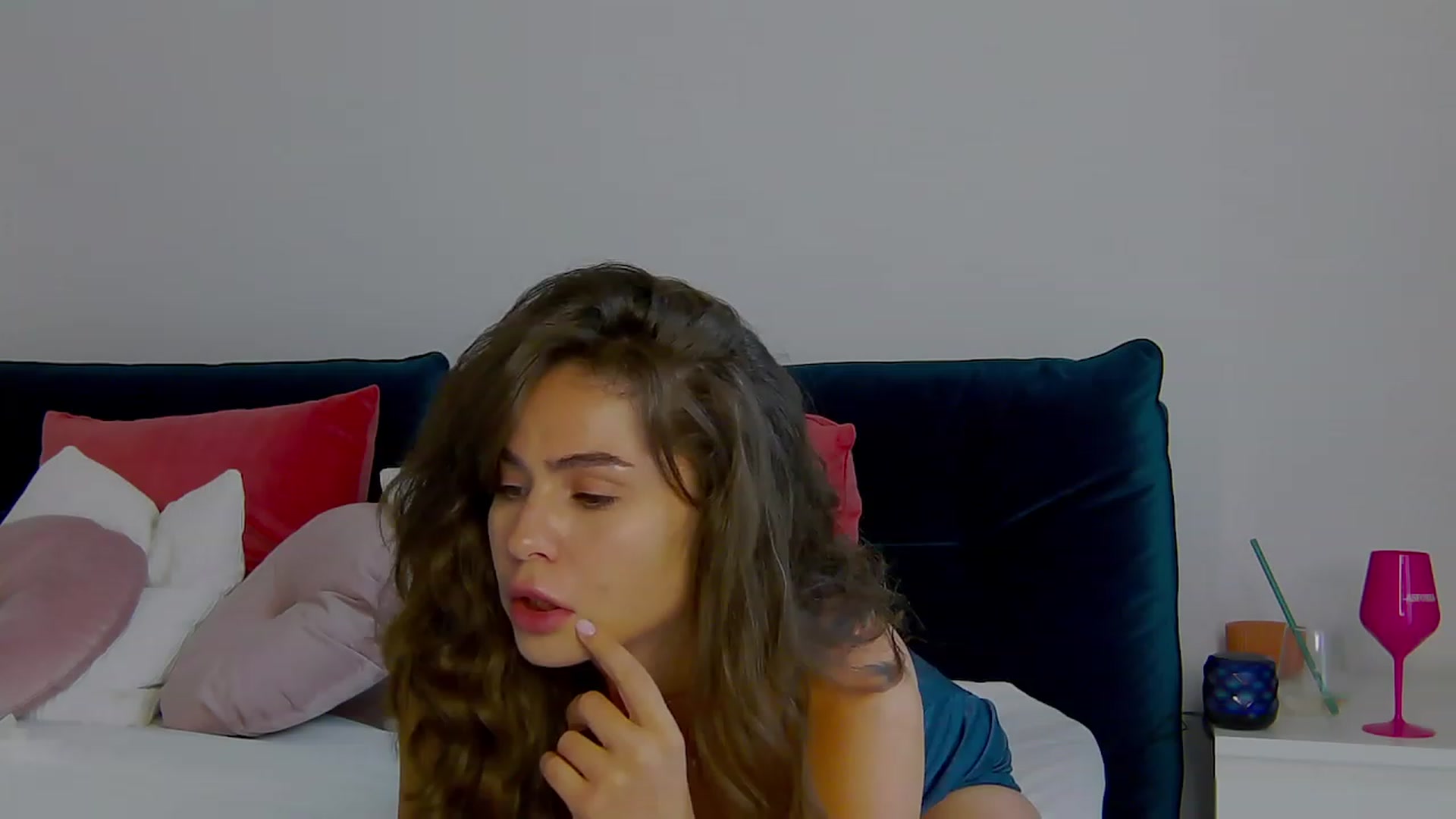 Gallery image thumbnail from NaiaSummer's myfreecams stream on, 09/04/2023, 16:32 image 8 of 20