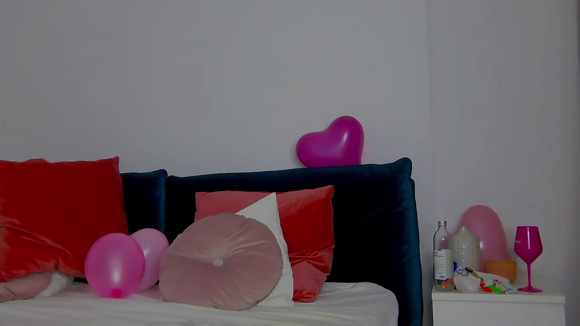 Gallery image thumbnail from NaiaSummer's myfreecams stream on, 10/02/2023, 16:59 image 14 of 20