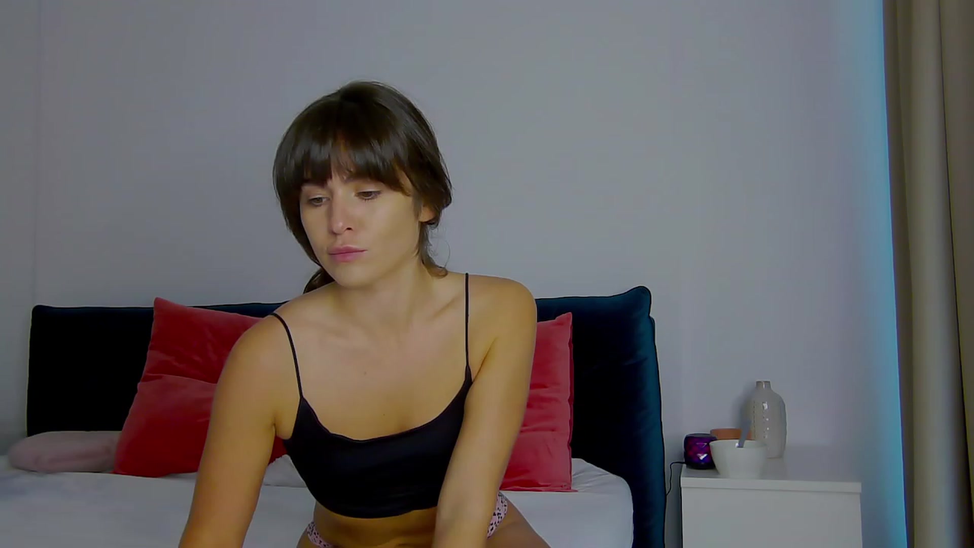 Gallery image thumbnail from NaiaSummer's myfreecams stream on, 10/16/2023, 14:43 image 6 of 20