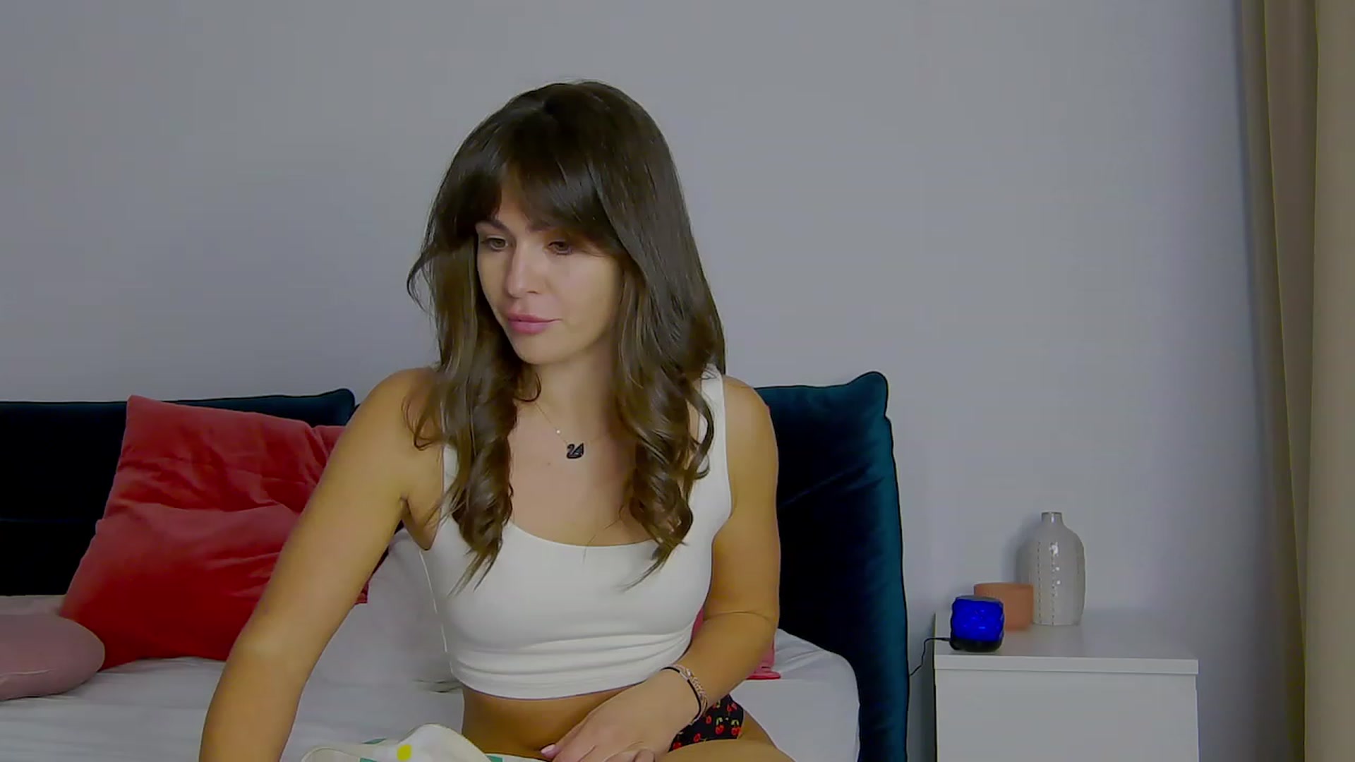 Gallery image thumbnail from NaiaSummer's myfreecams stream on, 10/17/2023, 17:01 image 17 of 20
