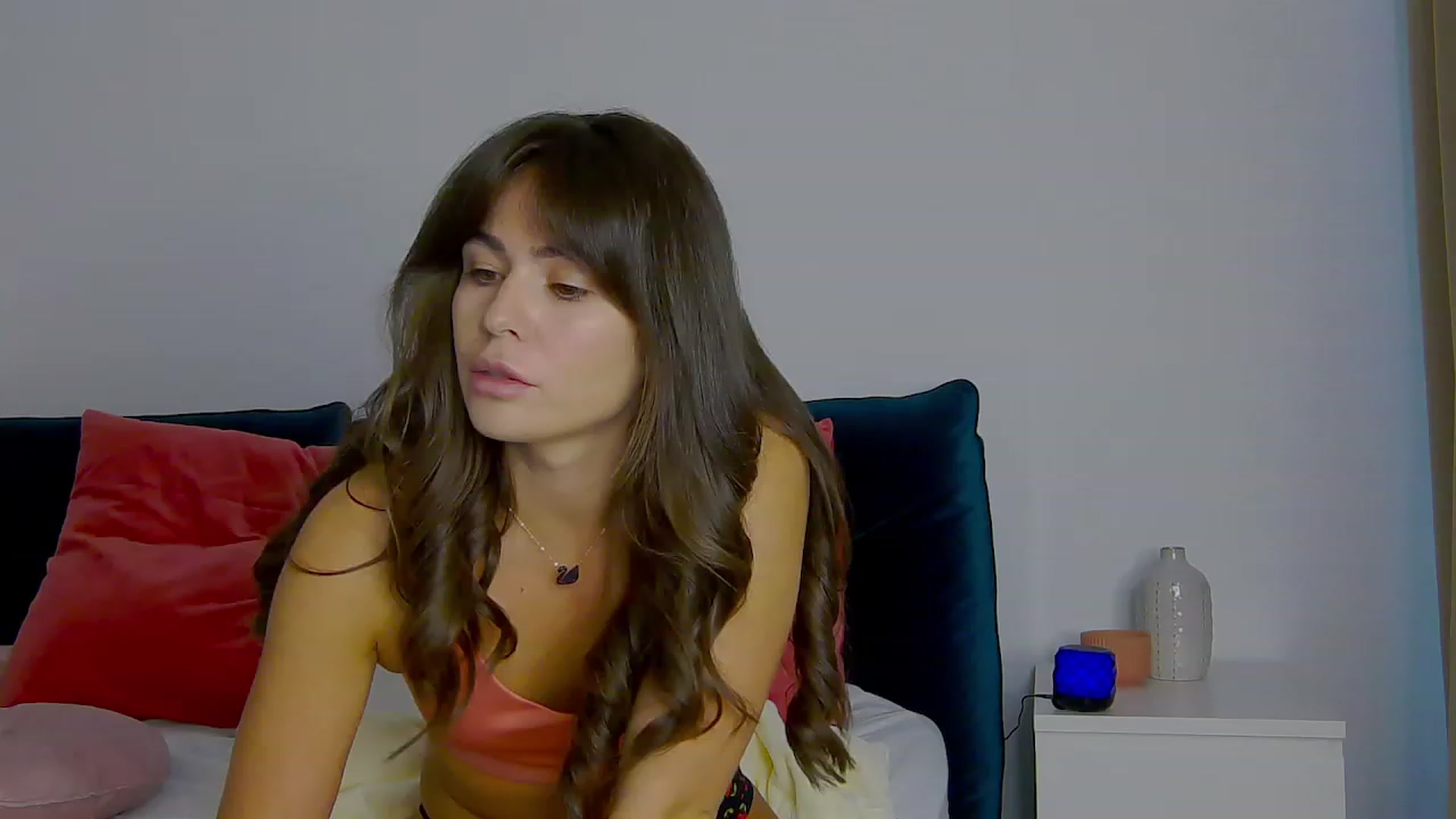 Gallery image thumbnail from NaiaSummer's myfreecams stream on, 10/17/2023, 17:01 image 3 of 20