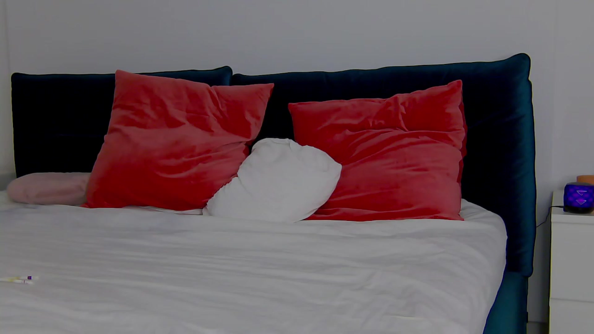 Gallery image thumbnail from NaiaSummer's myfreecams stream on, 10/19/2023, 15:33 image 16 of 20