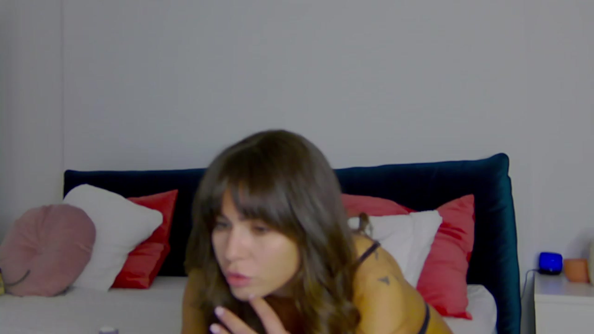 Gallery image thumbnail from NaiaSummer's myfreecams stream on, 10/19/2023, 17:04 image 15 of 20