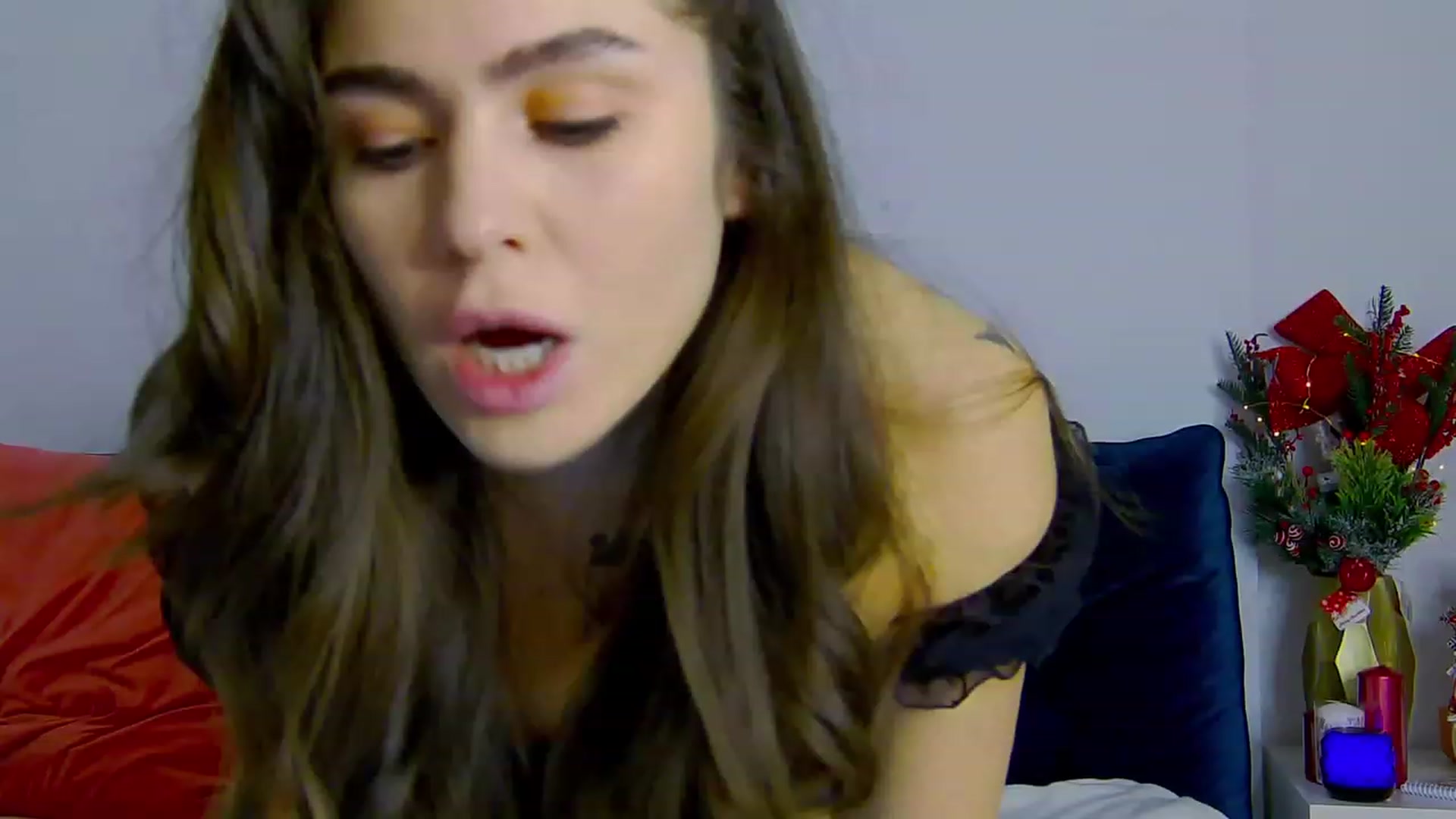 Gallery image thumbnail from NaiaSummer's myfreecams stream on, 12/11/2023, 17:05 image 5 of 20