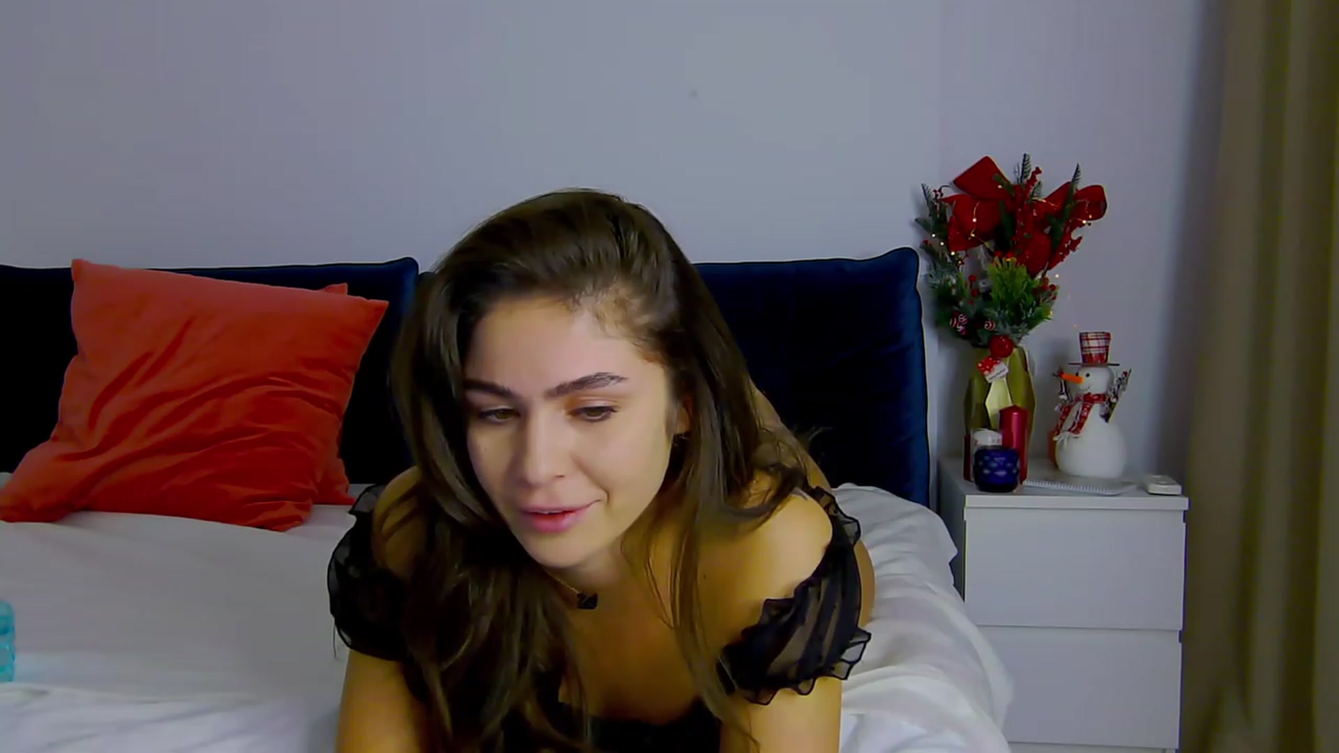 Gallery image thumbnail from NaiaSummer's myfreecams stream on, 12/11/2023, 17:42 image 18 of 20