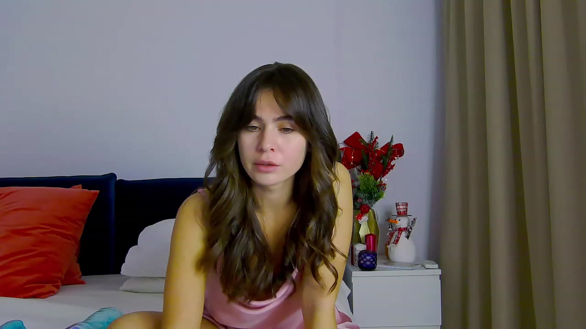 Gallery image thumbnail from NaiaSummer's myfreecams stream on, 12/12/2023, 16:17 image 18 of 20