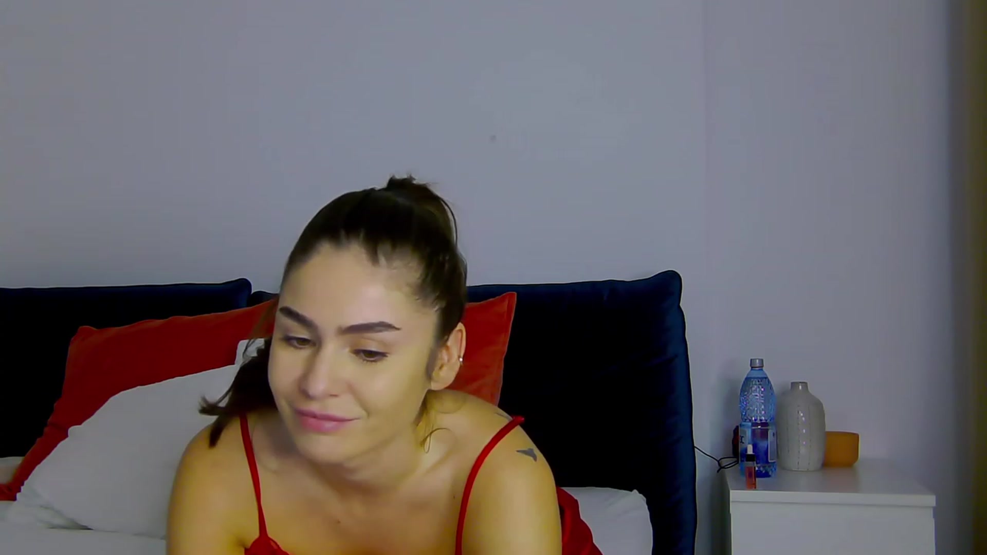 Gallery image thumbnail from NaiaSummer's myfreecams stream on, 01/04/2024, 17:10 image 6 of 20