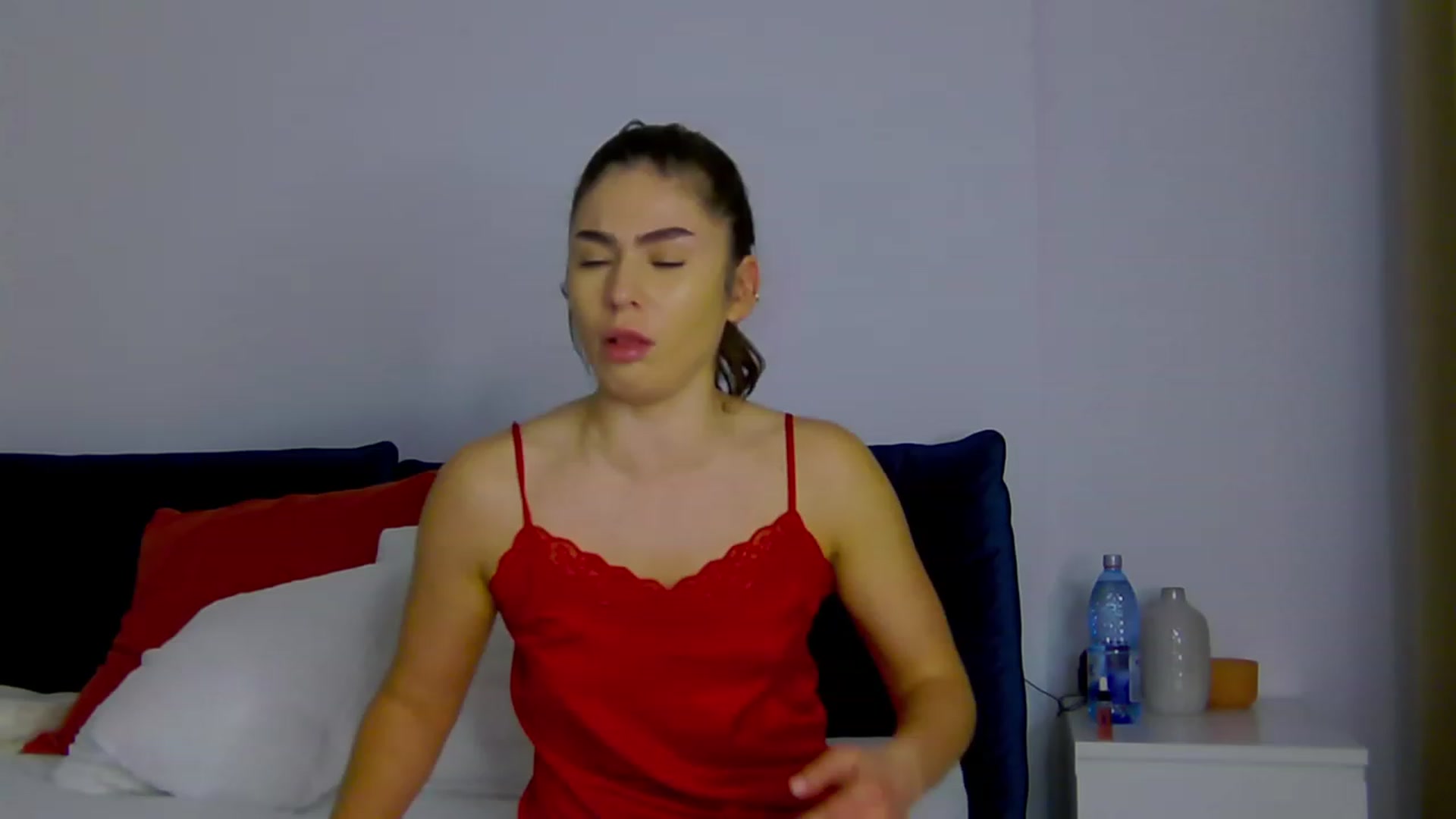 Gallery image thumbnail from NaiaSummer's myfreecams stream on, 01/04/2024, 17:10 image 12 of 20