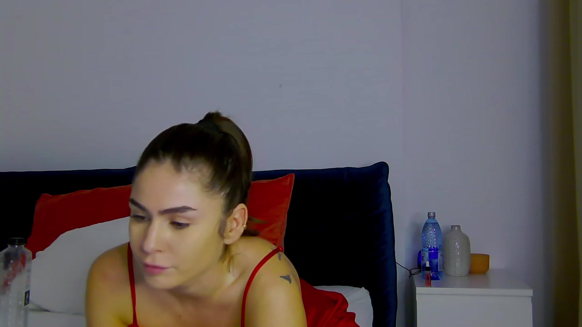 Gallery image thumbnail from NaiaSummer's myfreecams stream on, 01/04/2024, 17:10 image 14 of 20