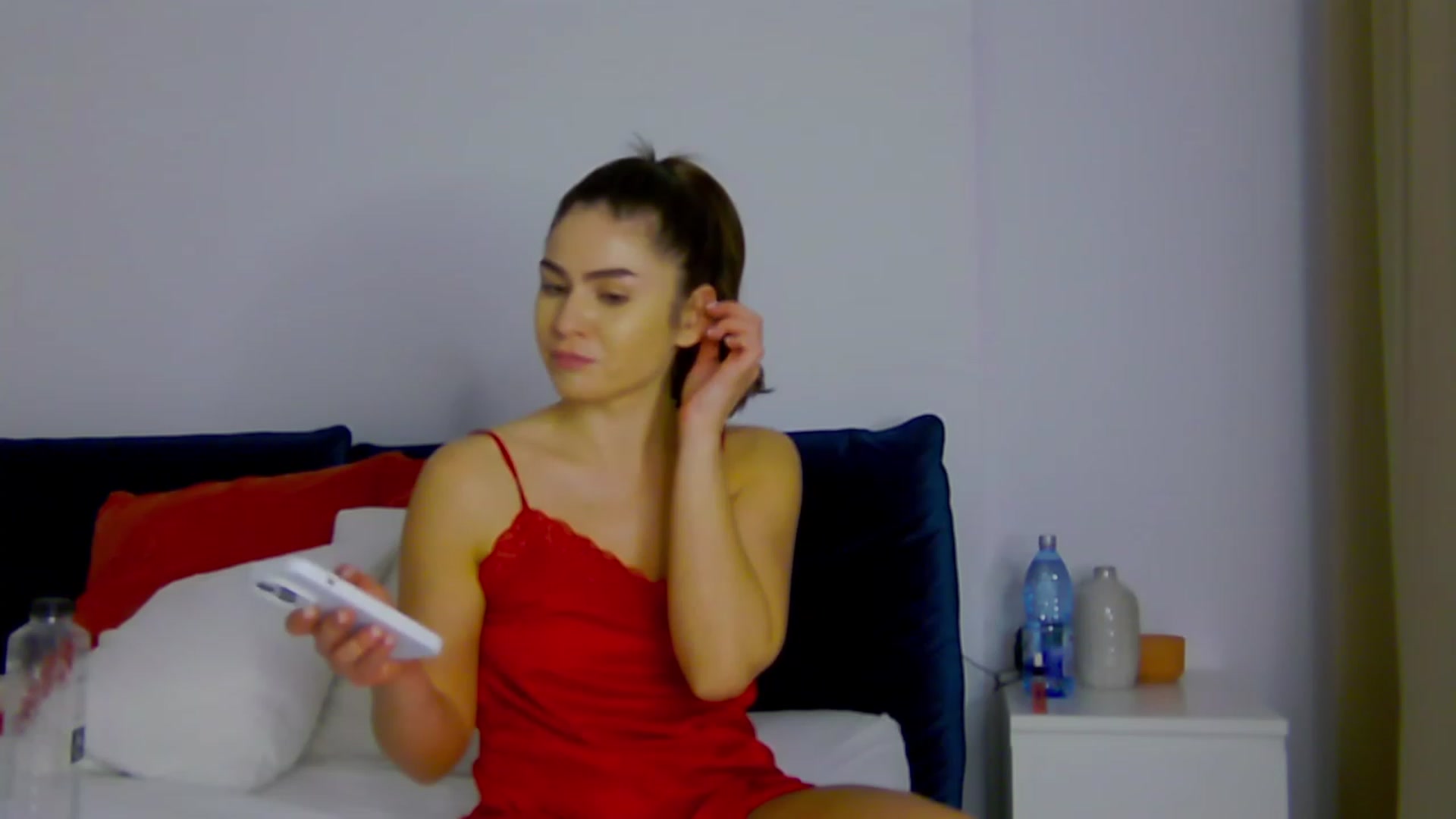 Gallery image thumbnail from NaiaSummer's myfreecams stream on, 01/04/2024, 17:10 image 18 of 20