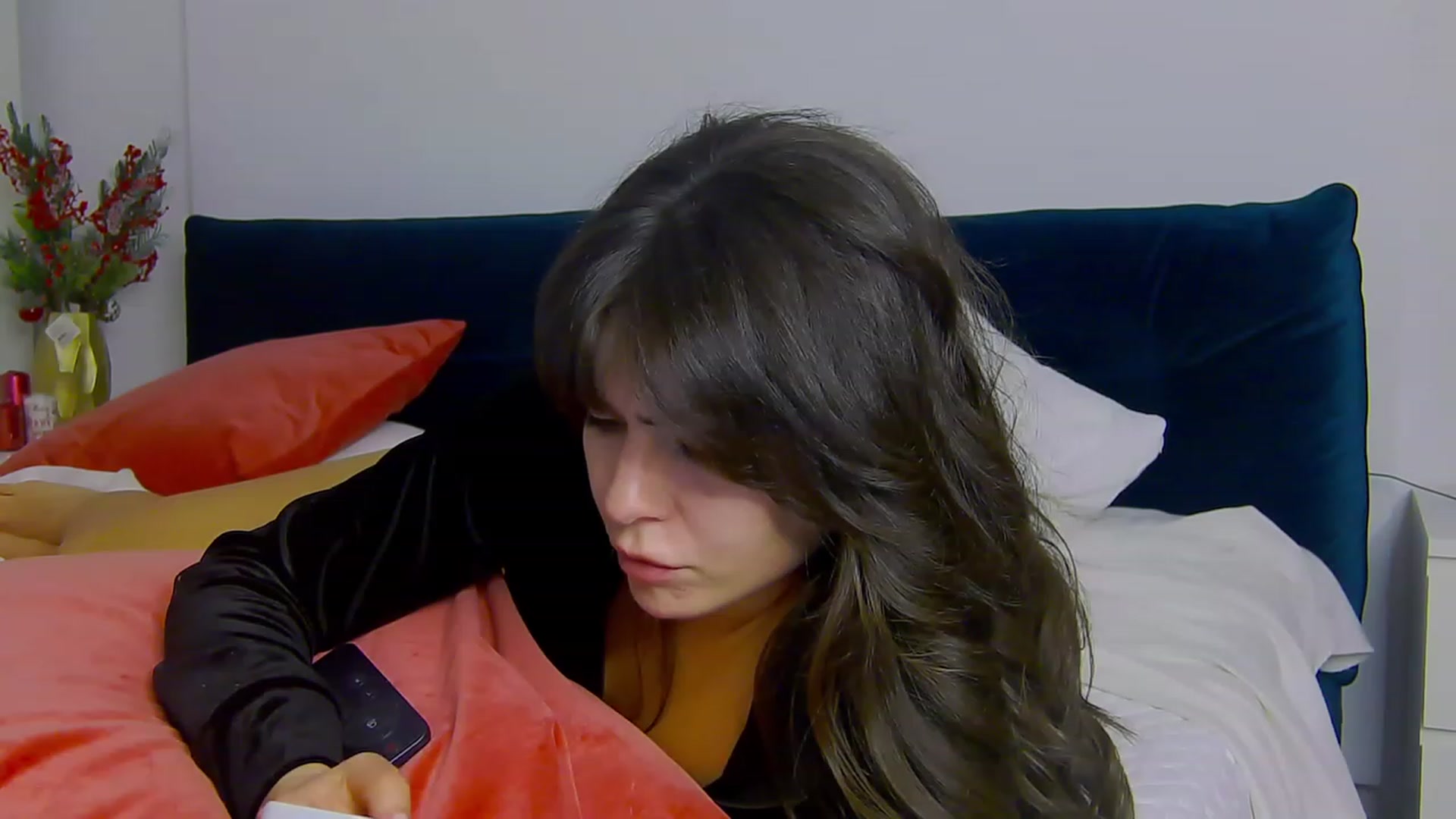 Gallery image thumbnail from NaiaSummer's myfreecams stream on, 02/05/2024, 18:03 image 10 of 20