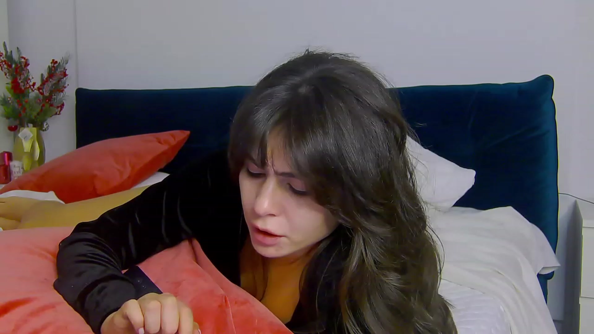 Gallery image thumbnail from NaiaSummer's myfreecams stream on, 02/05/2024, 18:03 image 12 of 20