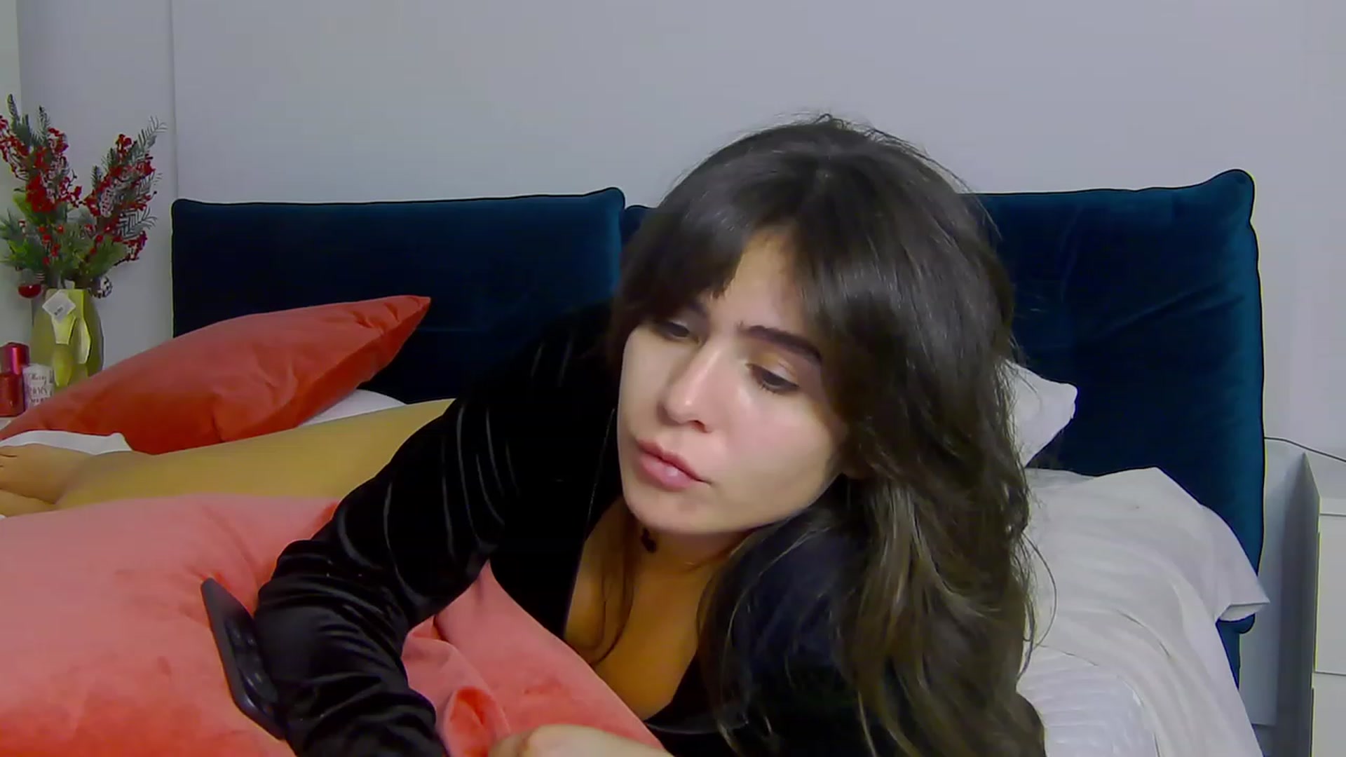 Gallery image thumbnail from NaiaSummer's myfreecams stream on, 02/05/2024, 18:03 image 8 of 20