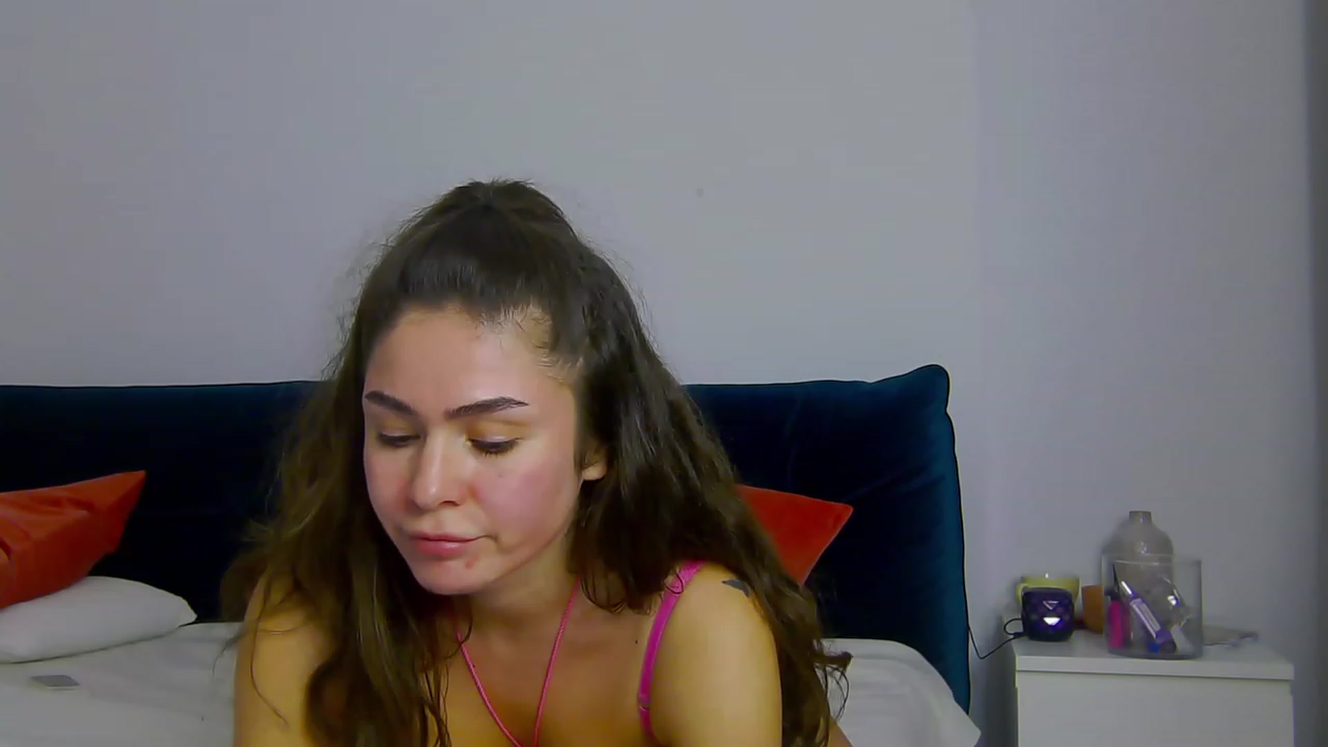 Gallery image thumbnail from NaiaSummer's myfreecams stream on, 02/14/2024, 17:11 image 6 of 20