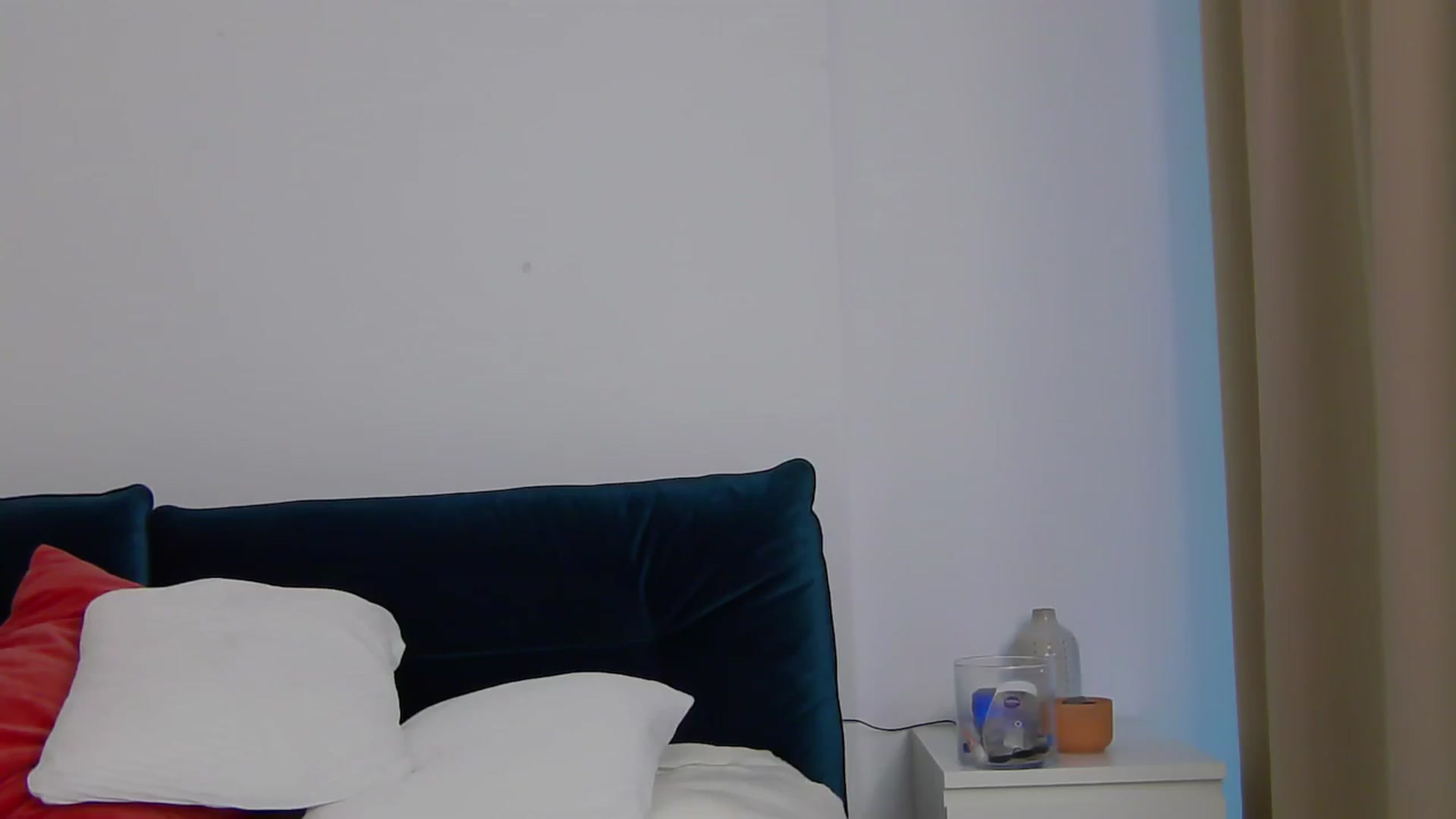 Gallery image thumbnail from NaiaSummer's myfreecams stream on, 04/18/2024, 17:25 image 13 of 20