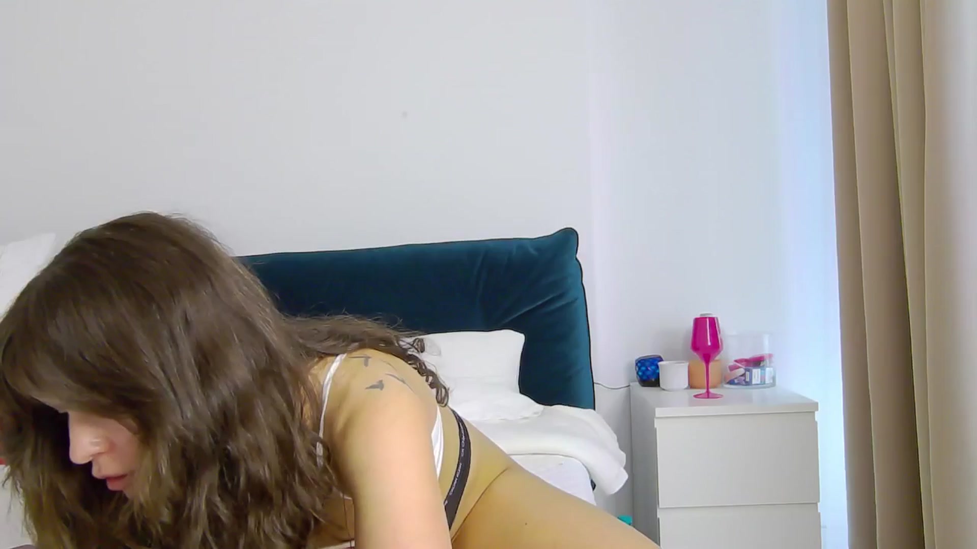 Gallery image thumbnail from NaiaSummer's myfreecams stream on, 05/03/2024, 06:58 image 12 of 20