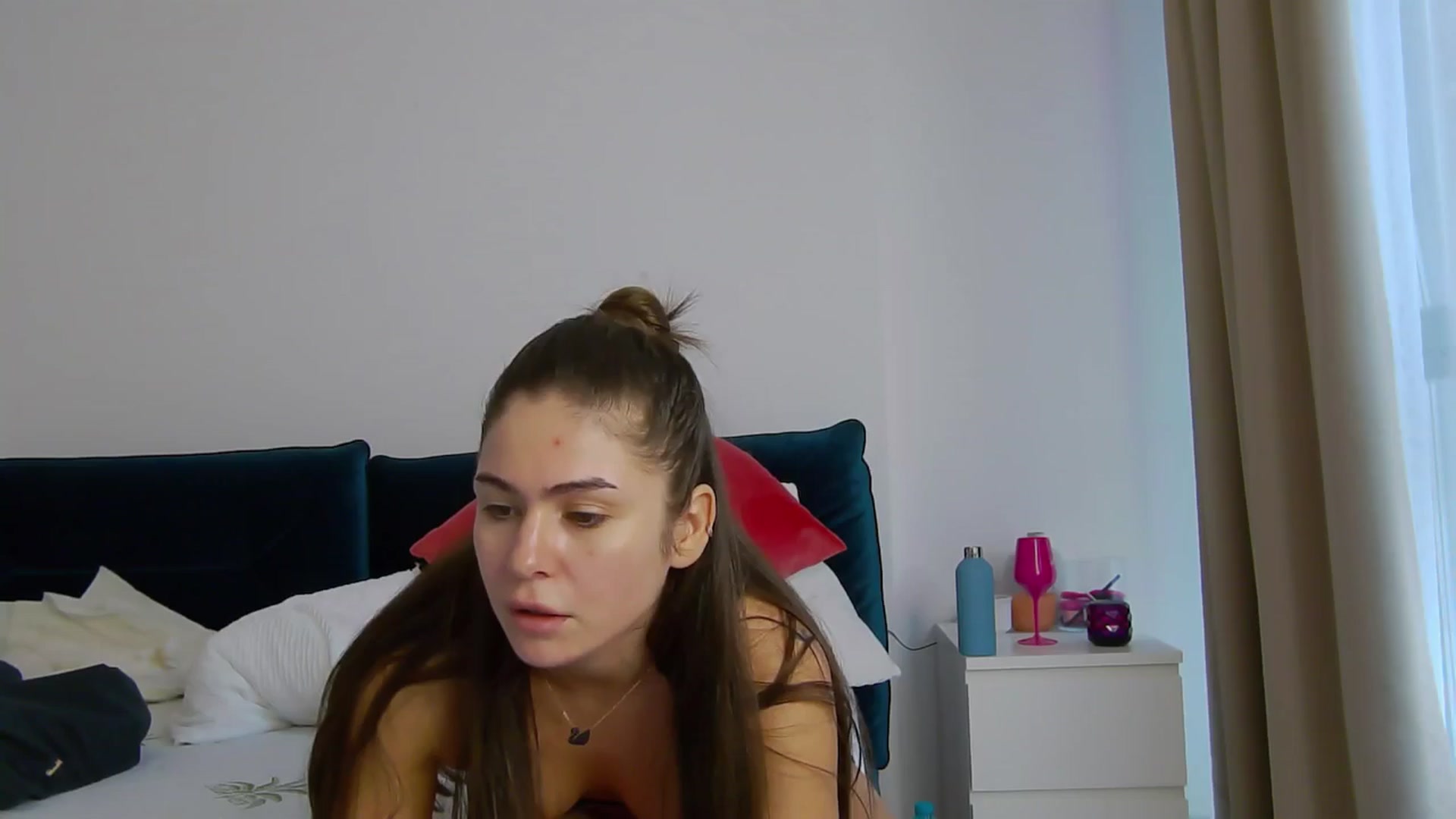 Gallery image thumbnail from NaiaSummer's myfreecams stream on, 05/07/2024, 17:27 image 2 of 20