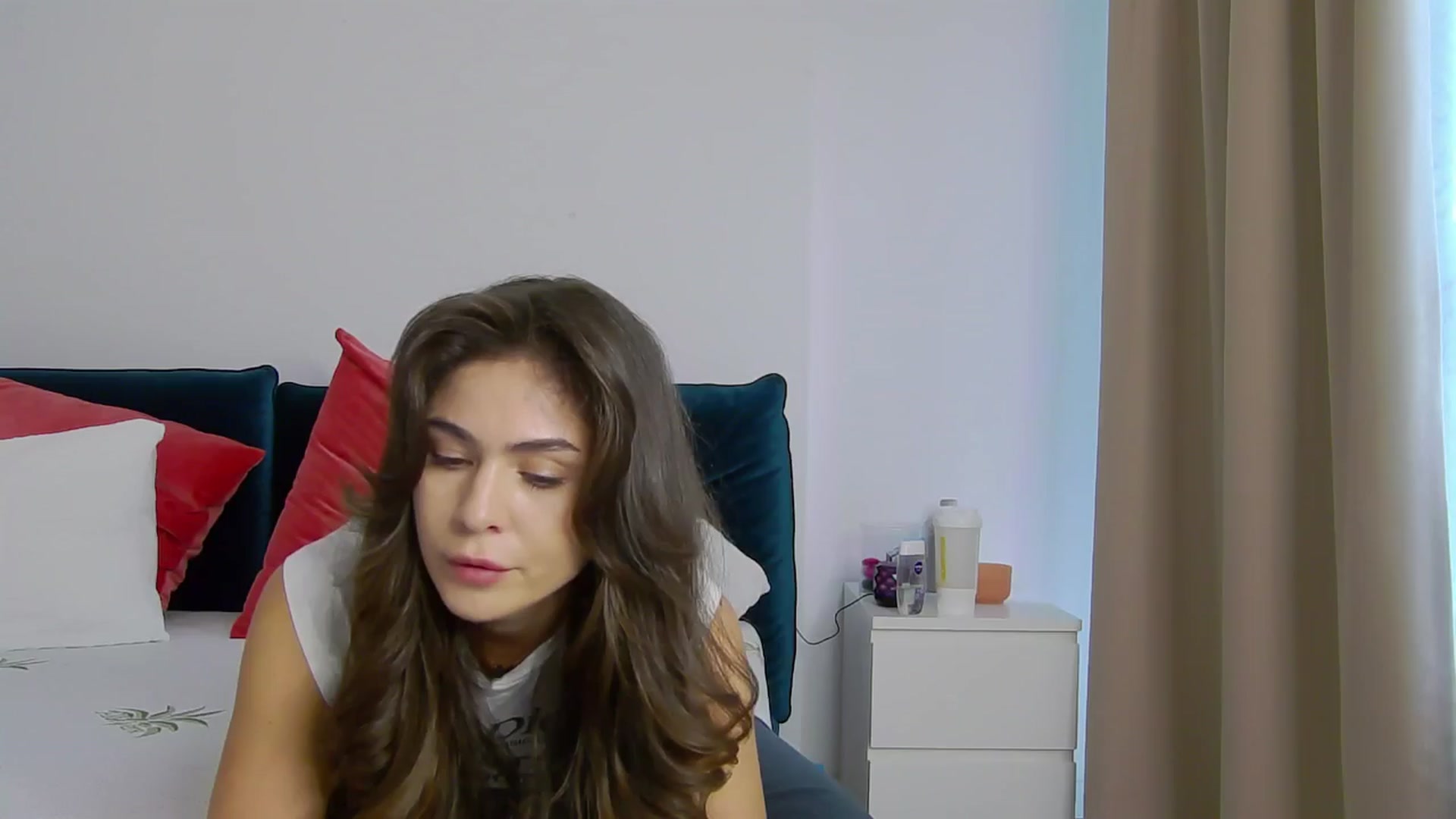 Gallery image thumbnail from NaiaSummer's myfreecams stream on, 05/14/2024, 16:29 image 14 of 20