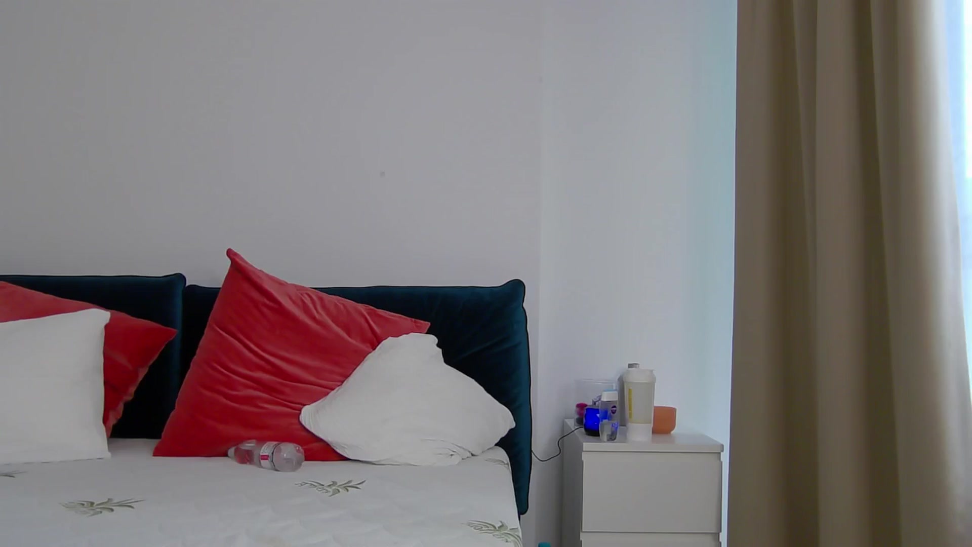 Gallery image thumbnail from NaiaSummer's myfreecams stream on, 05/14/2024, 16:29 image 9 of 20