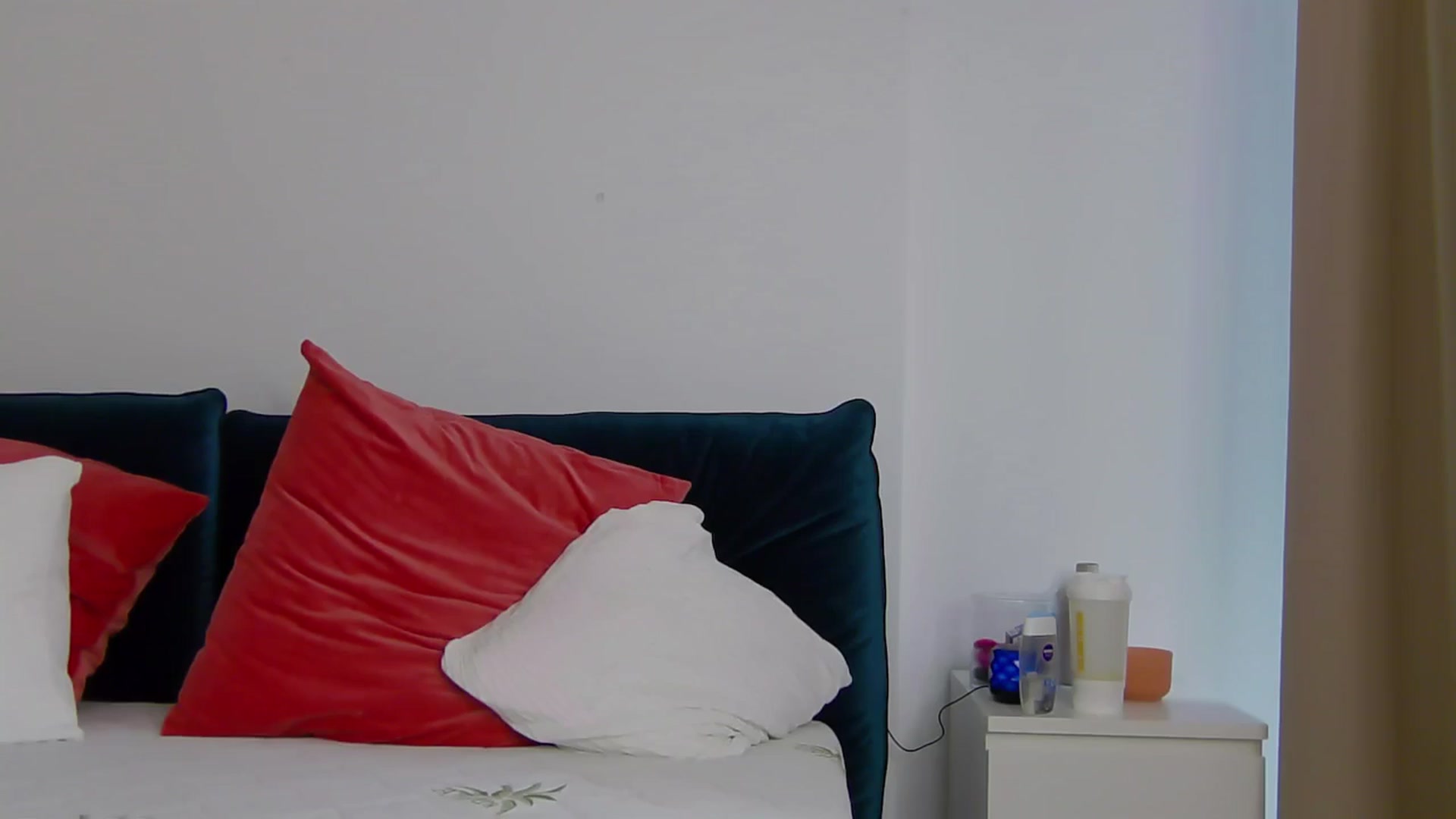 Gallery image thumbnail from NaiaSummer's myfreecams stream on, 05/14/2024, 16:29 image 18 of 20