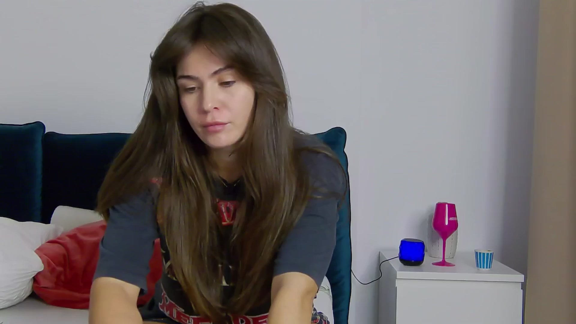 Gallery image thumbnail from NaiaSummer's myfreecams stream on, 05/19/2024, 21:00 image 15 of 20
