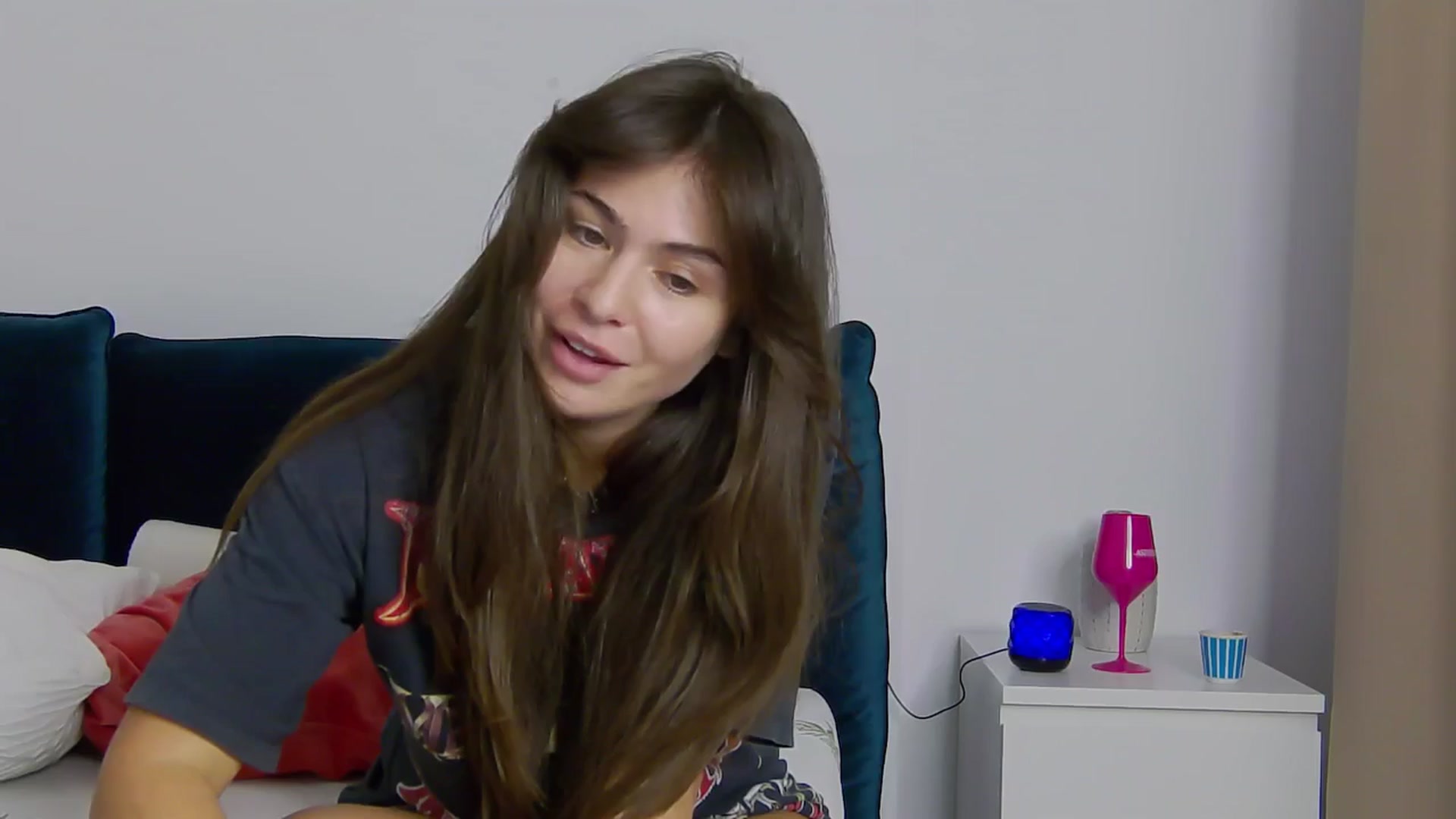 Gallery image thumbnail from NaiaSummer's myfreecams stream on, 05/19/2024, 21:00 image 16 of 20