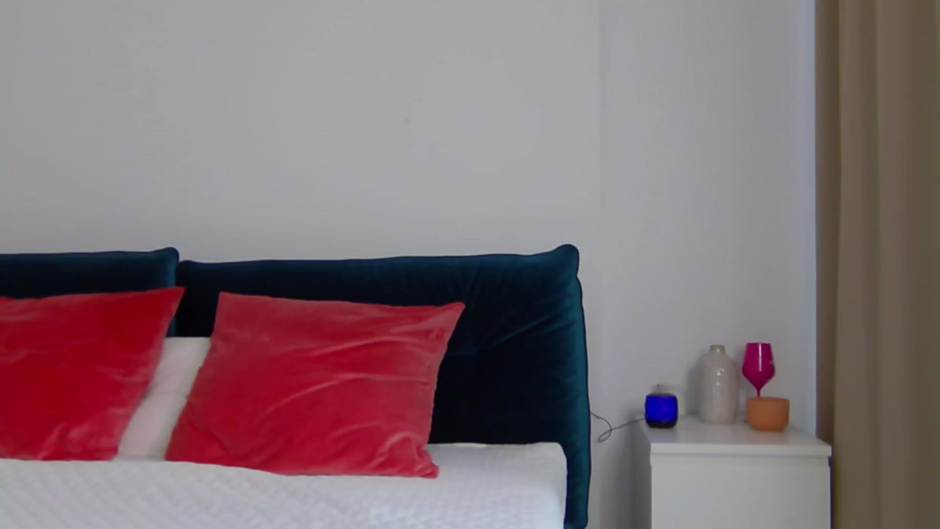 Gallery image thumbnail from NaiaSummer's myfreecams stream on, 06/10/2024, 17:04 image 12 of 20
