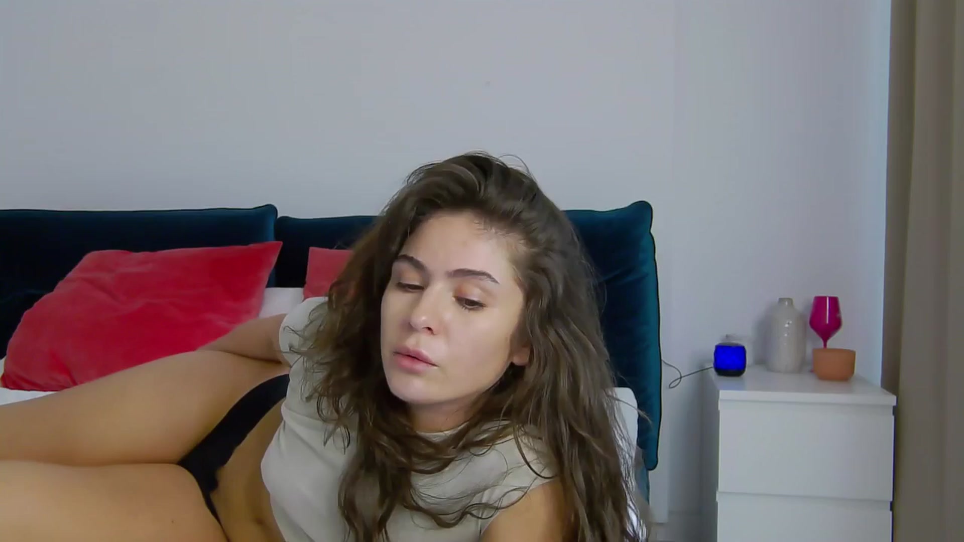 Gallery image thumbnail from NaiaSummer's myfreecams stream on, 06/10/2024, 17:04 image 7 of 20