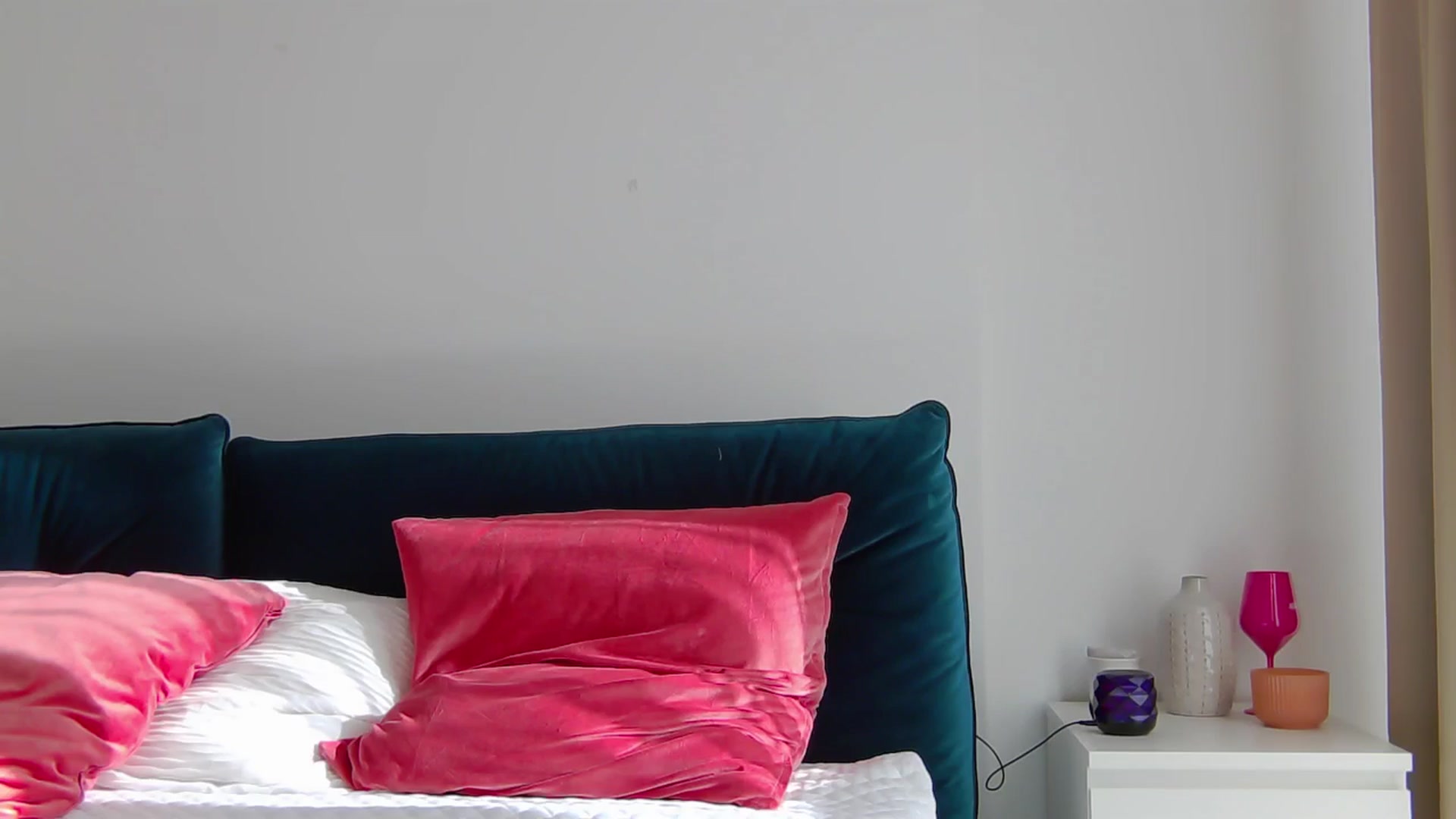 Gallery image thumbnail from NaiaSummer's myfreecams stream on, 06/13/2024, 15:22 image 18 of 20