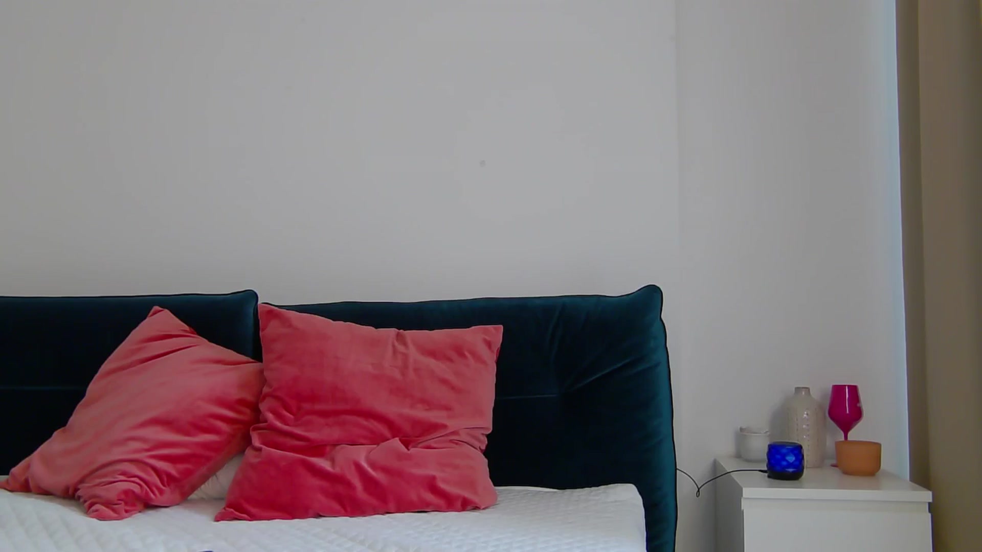 Gallery image thumbnail from NaiaSummer's myfreecams stream on, 06/17/2024, 16:10 image 20 of 20