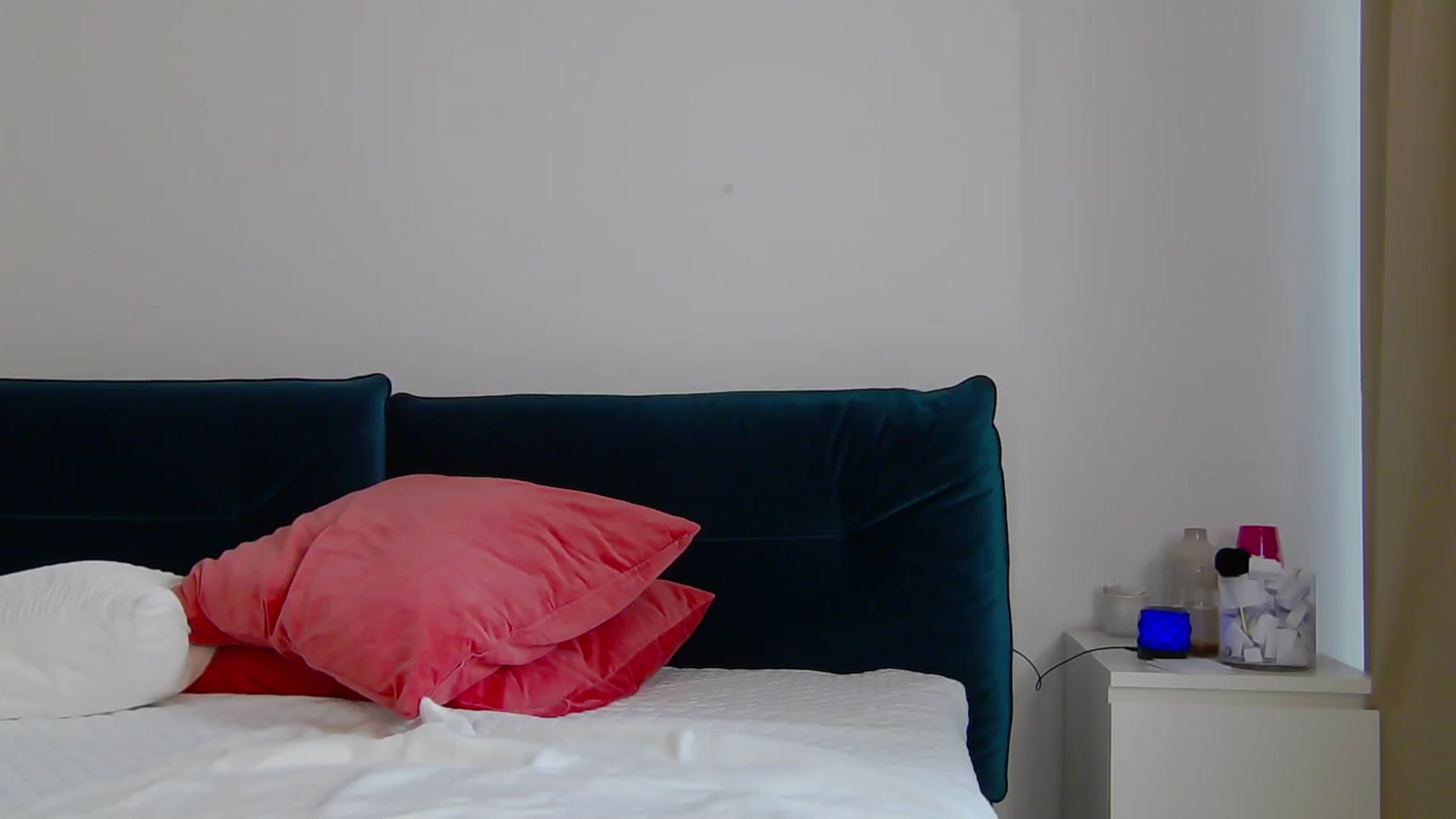 Gallery image thumbnail from NaiaSummer's myfreecams stream on, 06/18/2024, 17:18 image 9 of 20
