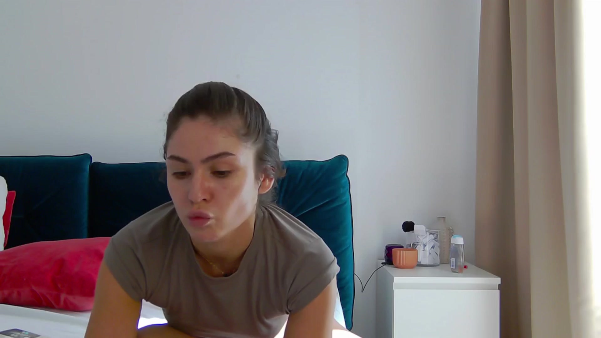 Gallery image thumbnail from NaiaSummer's myfreecams stream on, 06/20/2024, 14:19 image 12 of 20