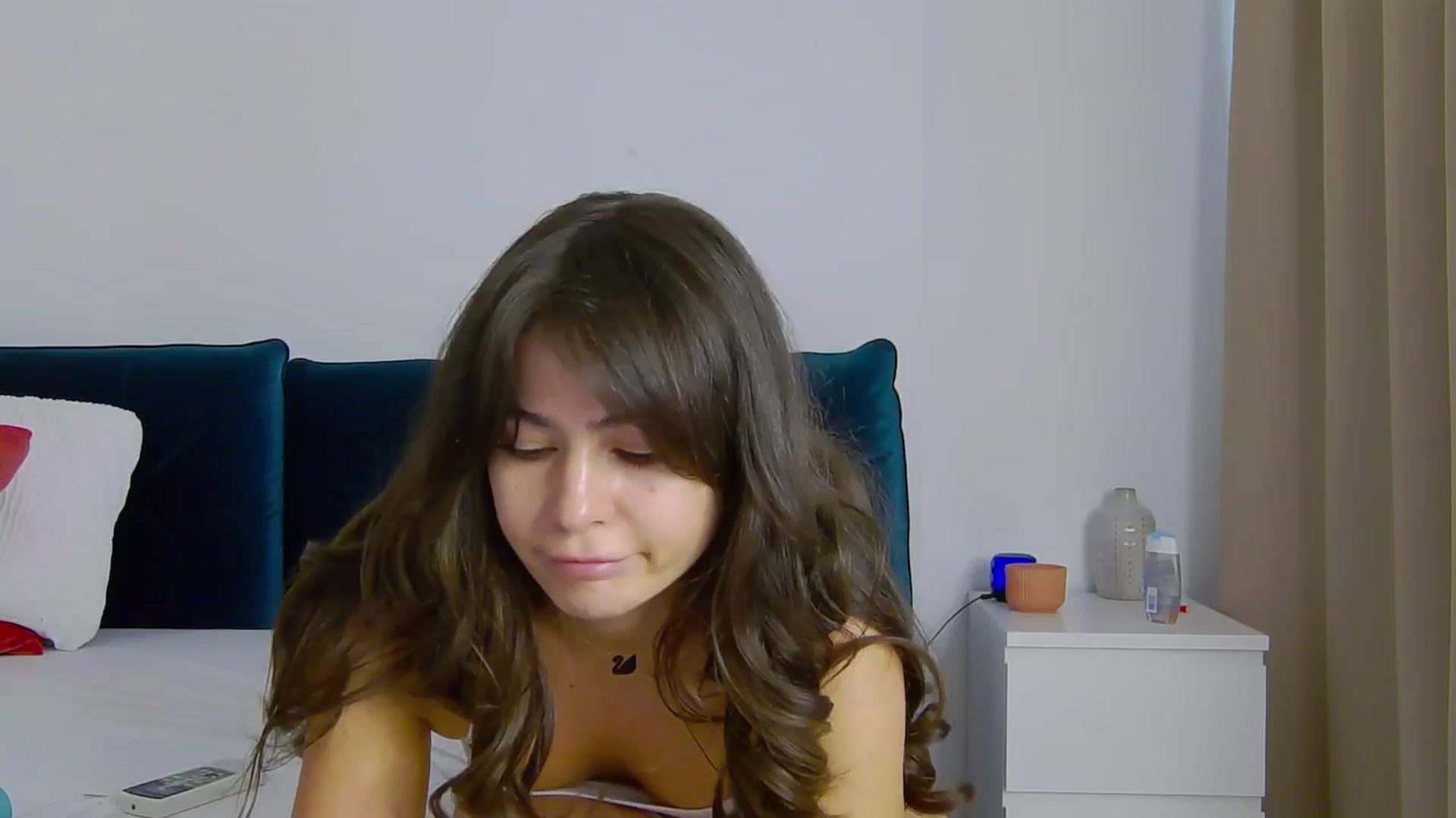Gallery image thumbnail from NaiaSummer's myfreecams stream on, 06/22/2024, 07:32 image 6 of 20