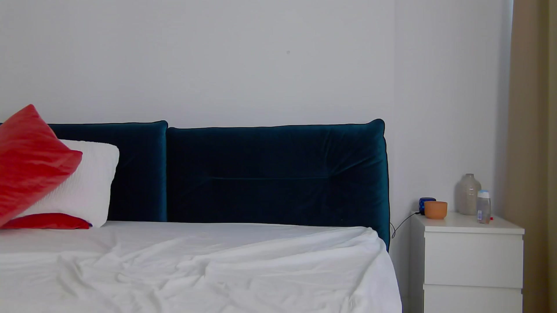 Gallery image thumbnail from NaiaSummer's myfreecams stream on, 06/22/2024, 07:32 image 17 of 20