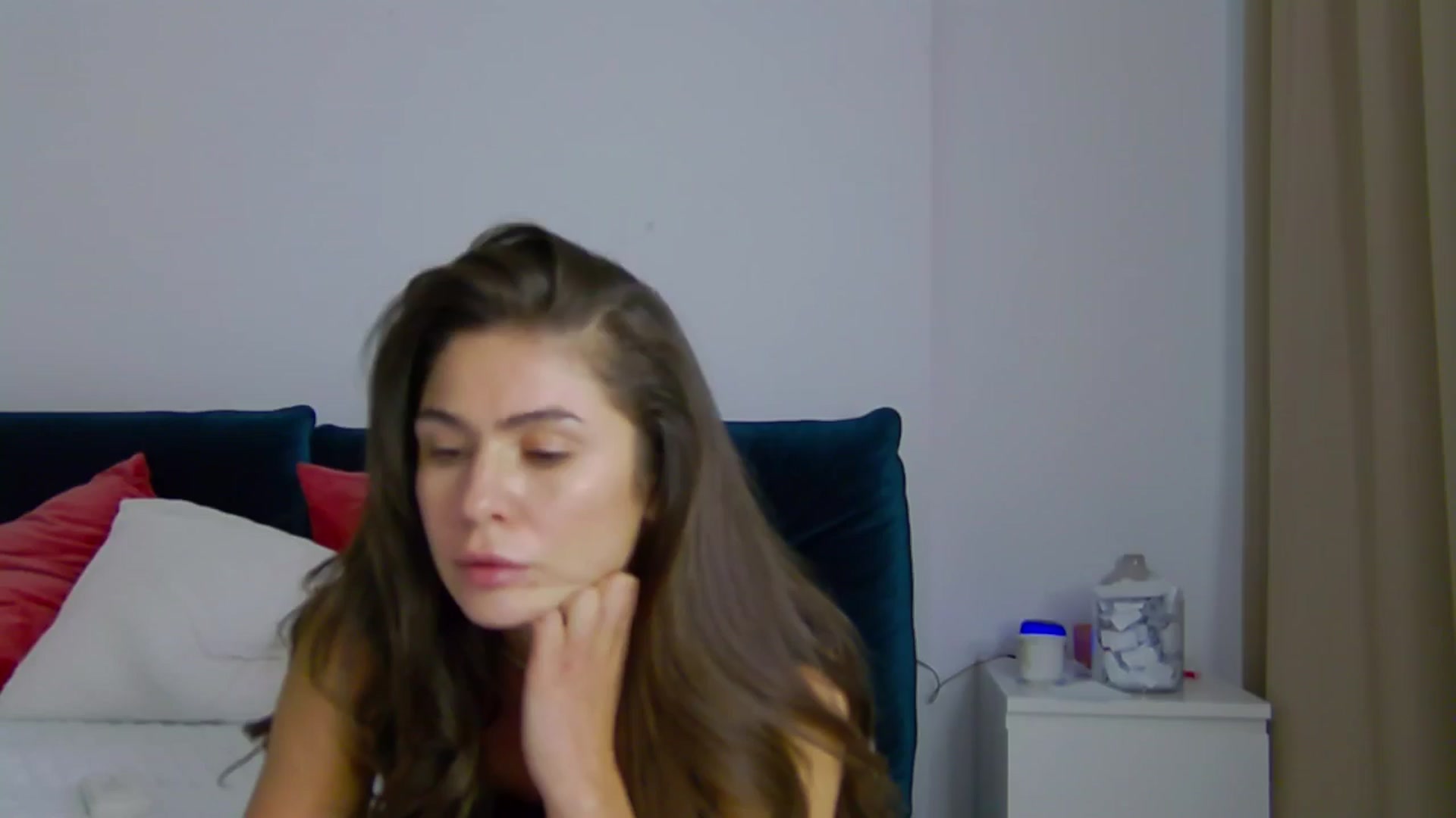 Gallery image thumbnail from NaiaaBee's myfreecams stream on, 07/08/2024, 17:39 image 15 of 20