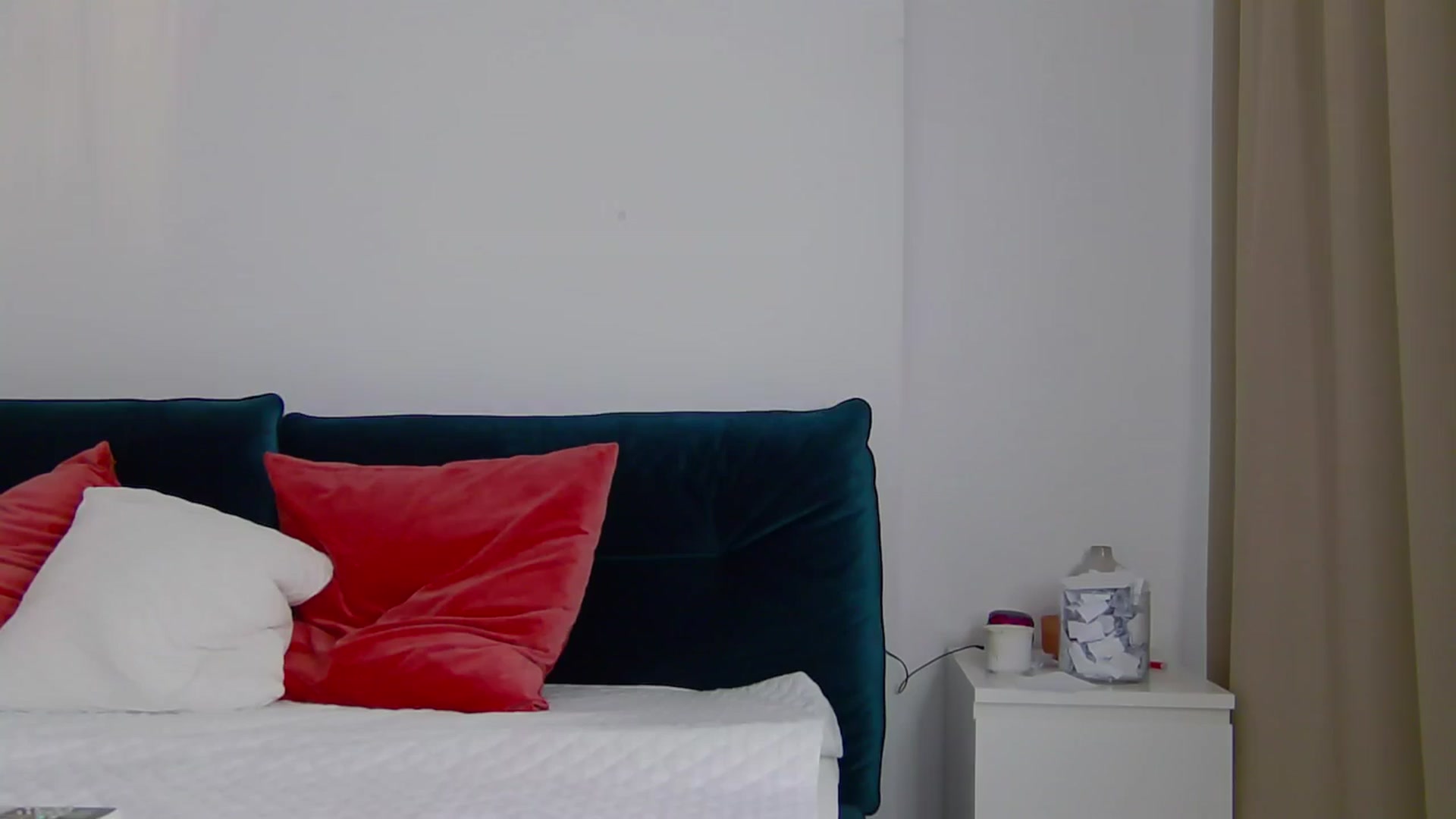 Gallery image thumbnail from NaiaaBee's myfreecams stream on, 07/08/2024, 17:39 image 6 of 20