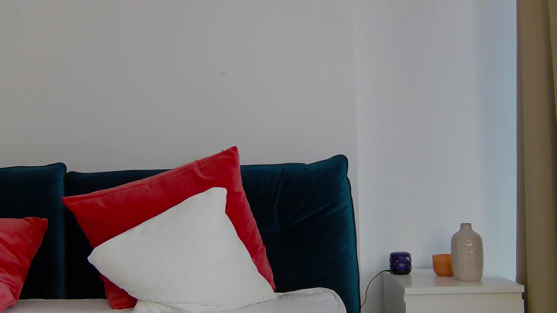 Gallery image thumbnail from NaiaaBee's myfreecams stream on, 07/27/2024, 07:11 image 3 of 20
