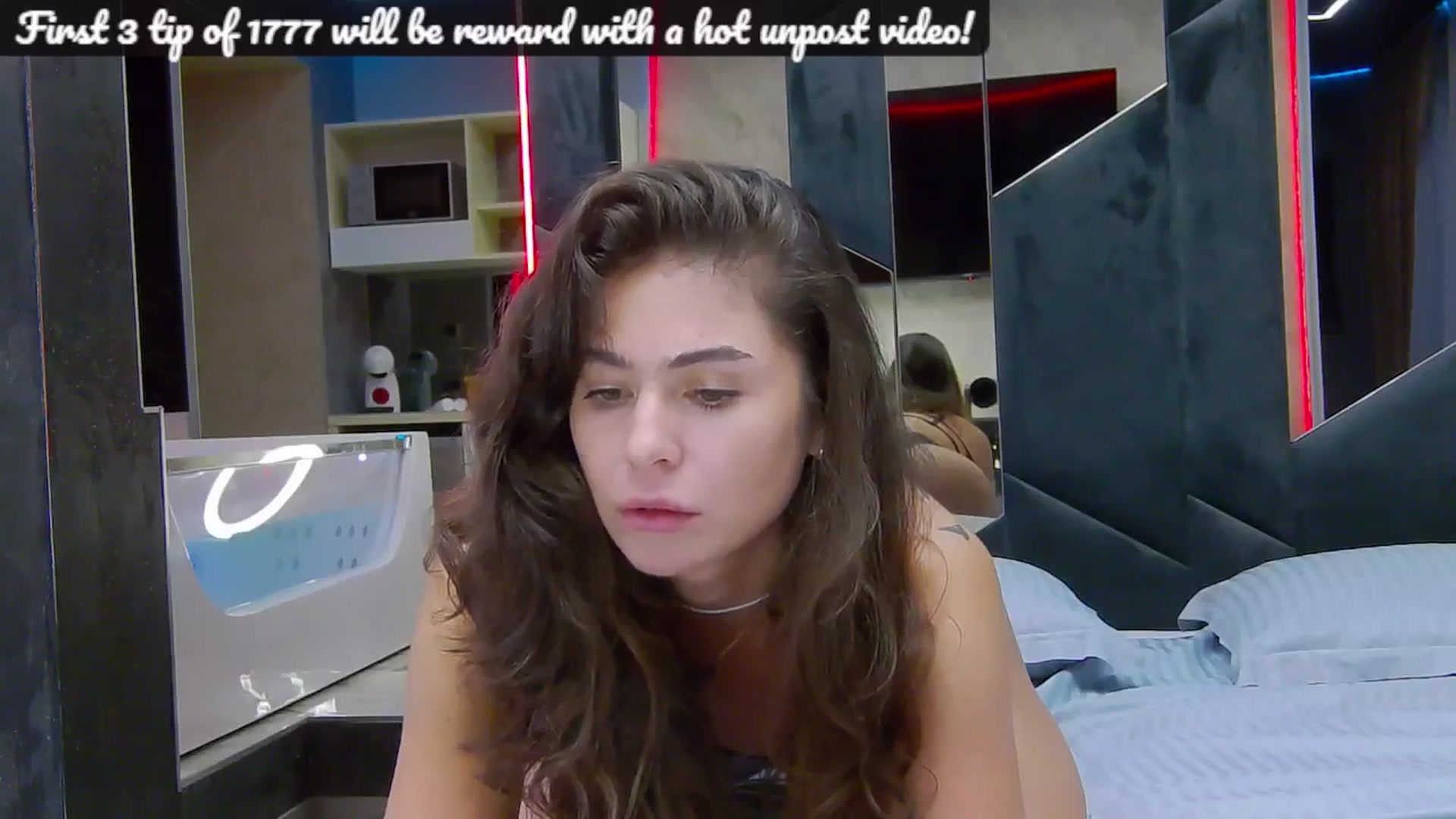 Gallery image thumbnail from NaiaaBee's myfreecams stream on, 08/10/2024, 17:36 image 14 of 20