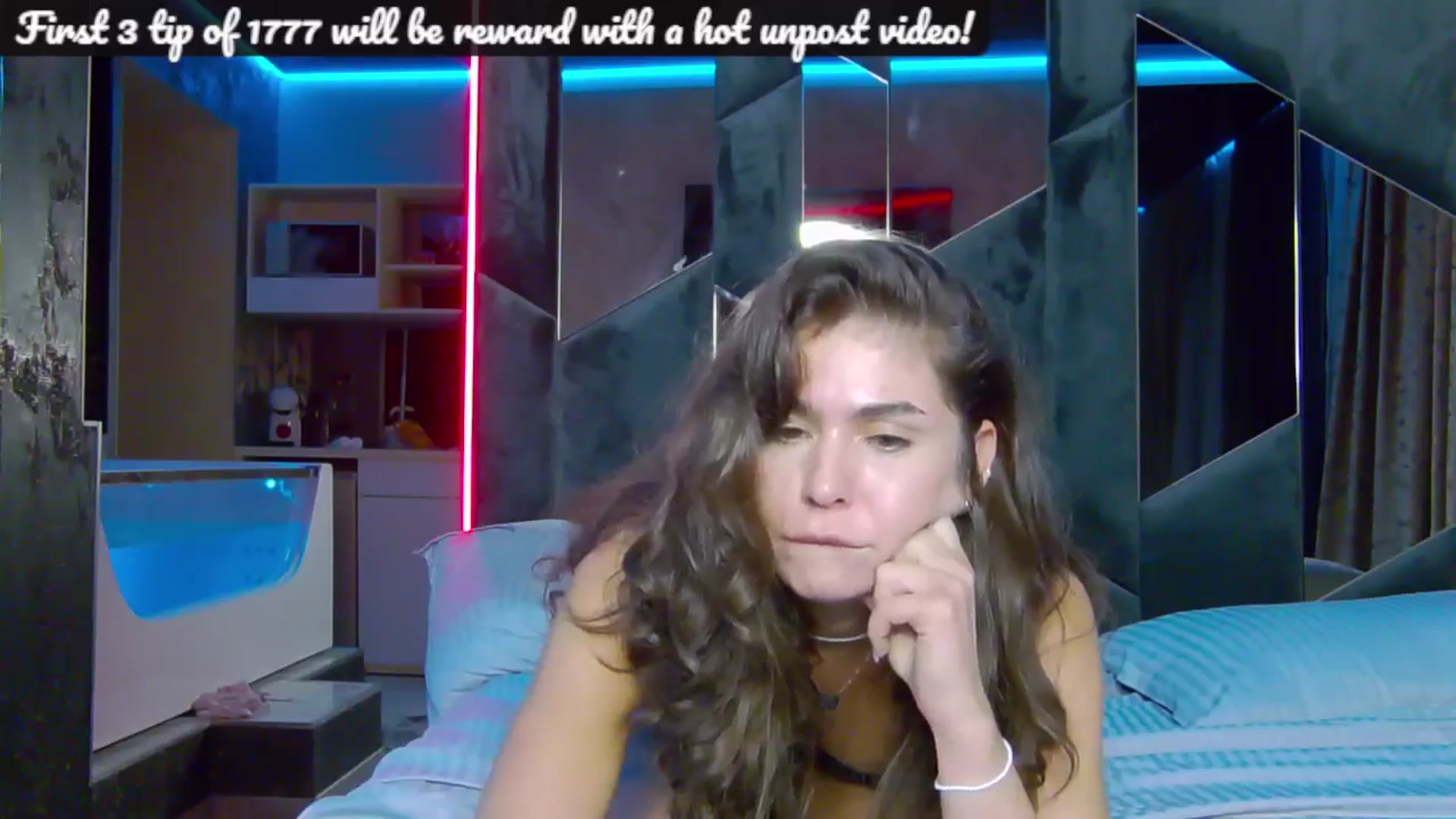 Gallery image thumbnail from NaiaaBee's myfreecams stream on, 08/10/2024, 18:52 image 20 of 20